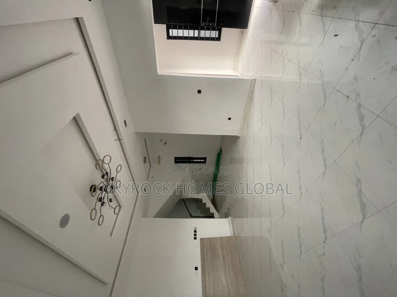 5bdrm Duplex in Sangotedo for sale