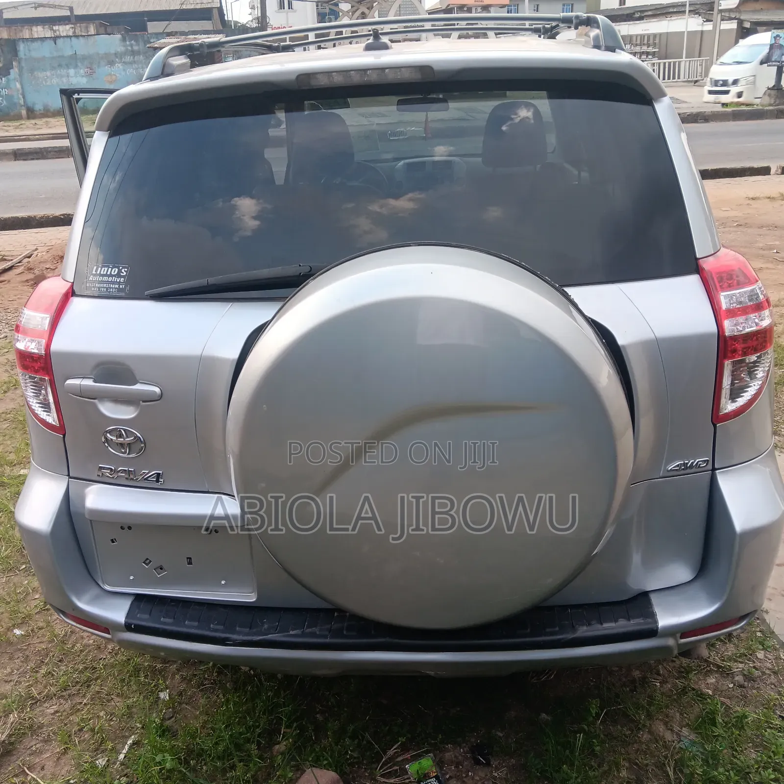 Toyota RAV4 2.5 2011 Silver