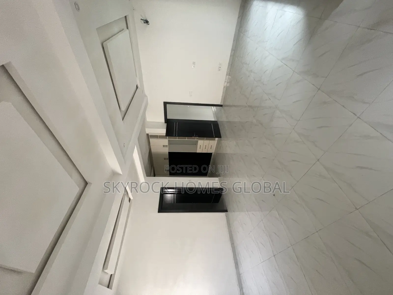 5bdrm Duplex in Ikate for sale