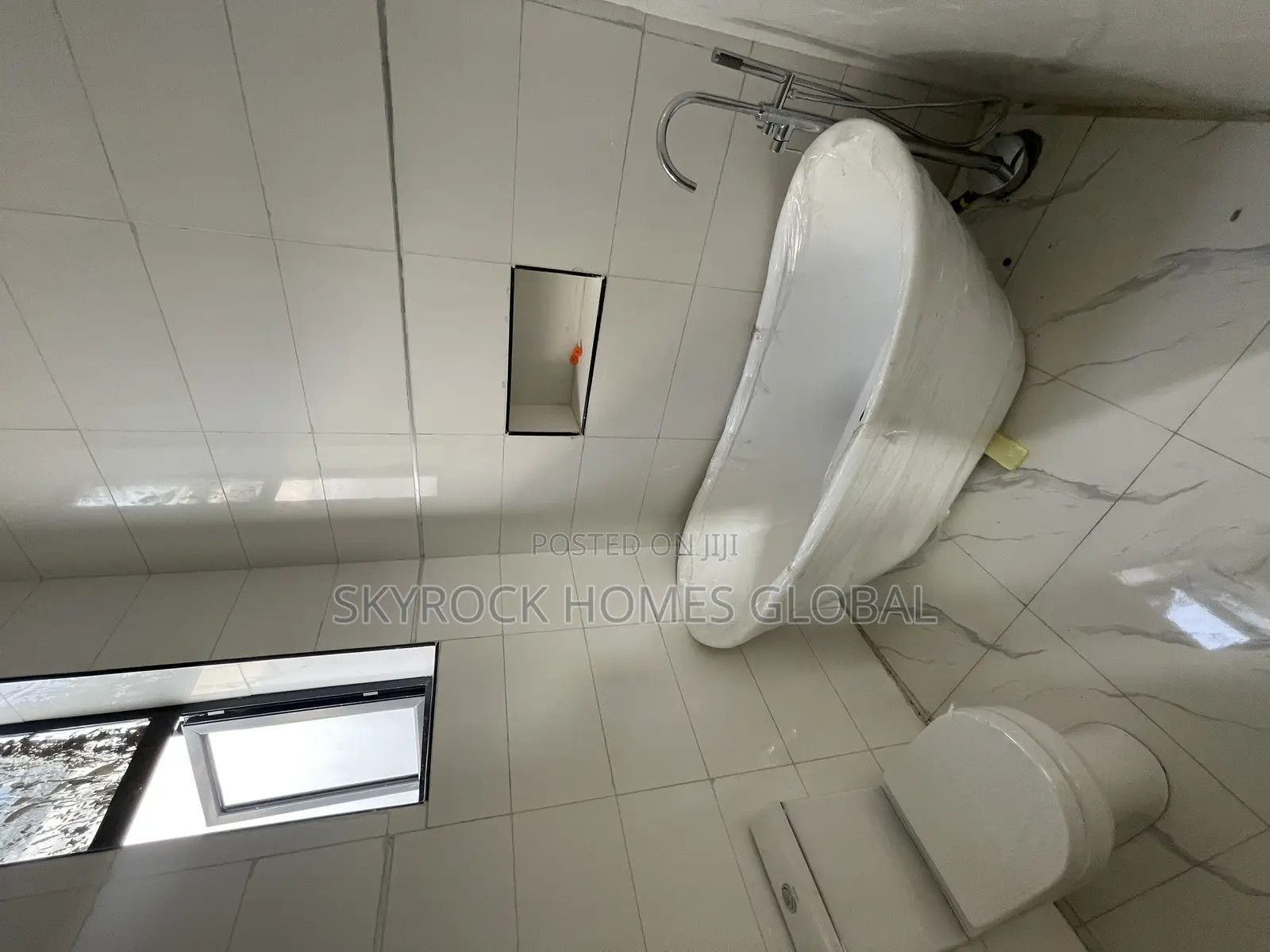 5bdrm Duplex in Greenland Estate, Olokonla for rent