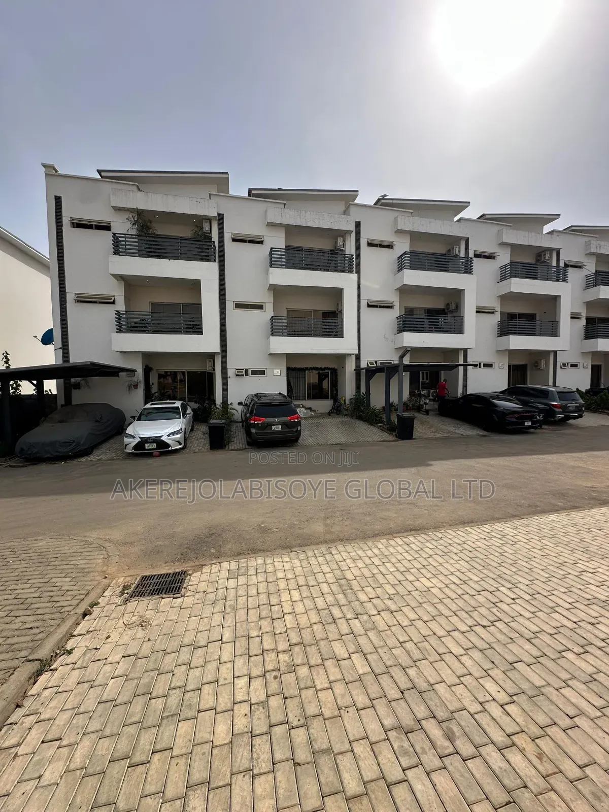 4bdrm Duplex in In An Estate for sale
