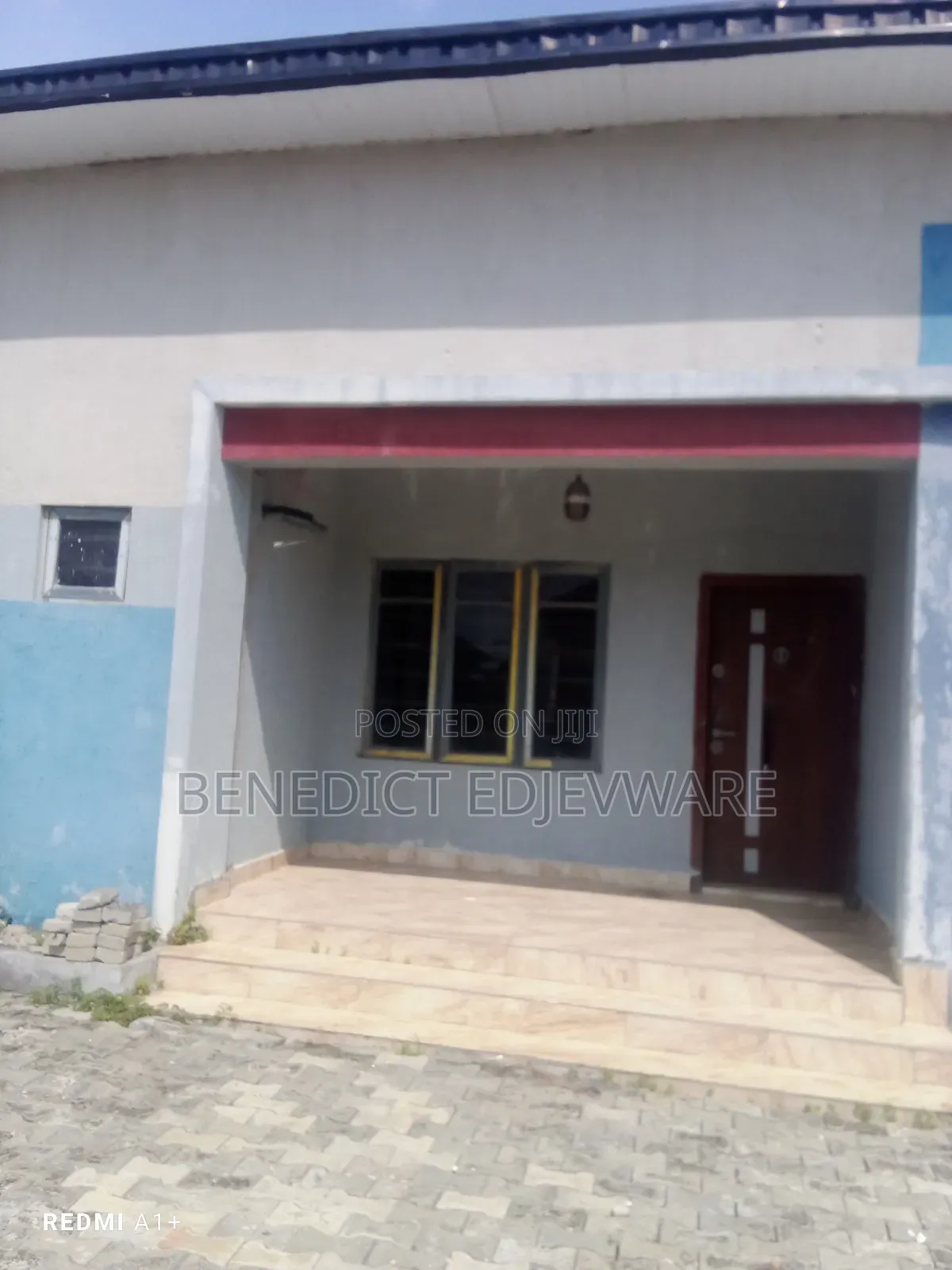 3bdrm Bungalow in Peak Park Estate for rent