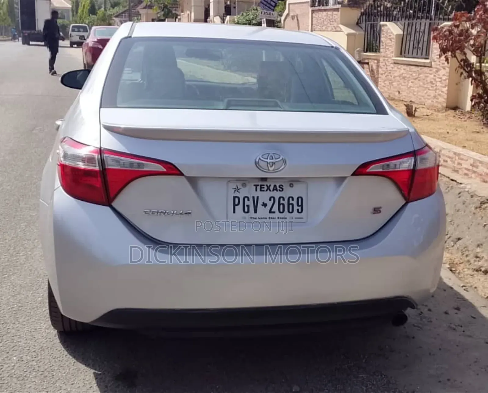 Toyota Corolla 2015 Silver