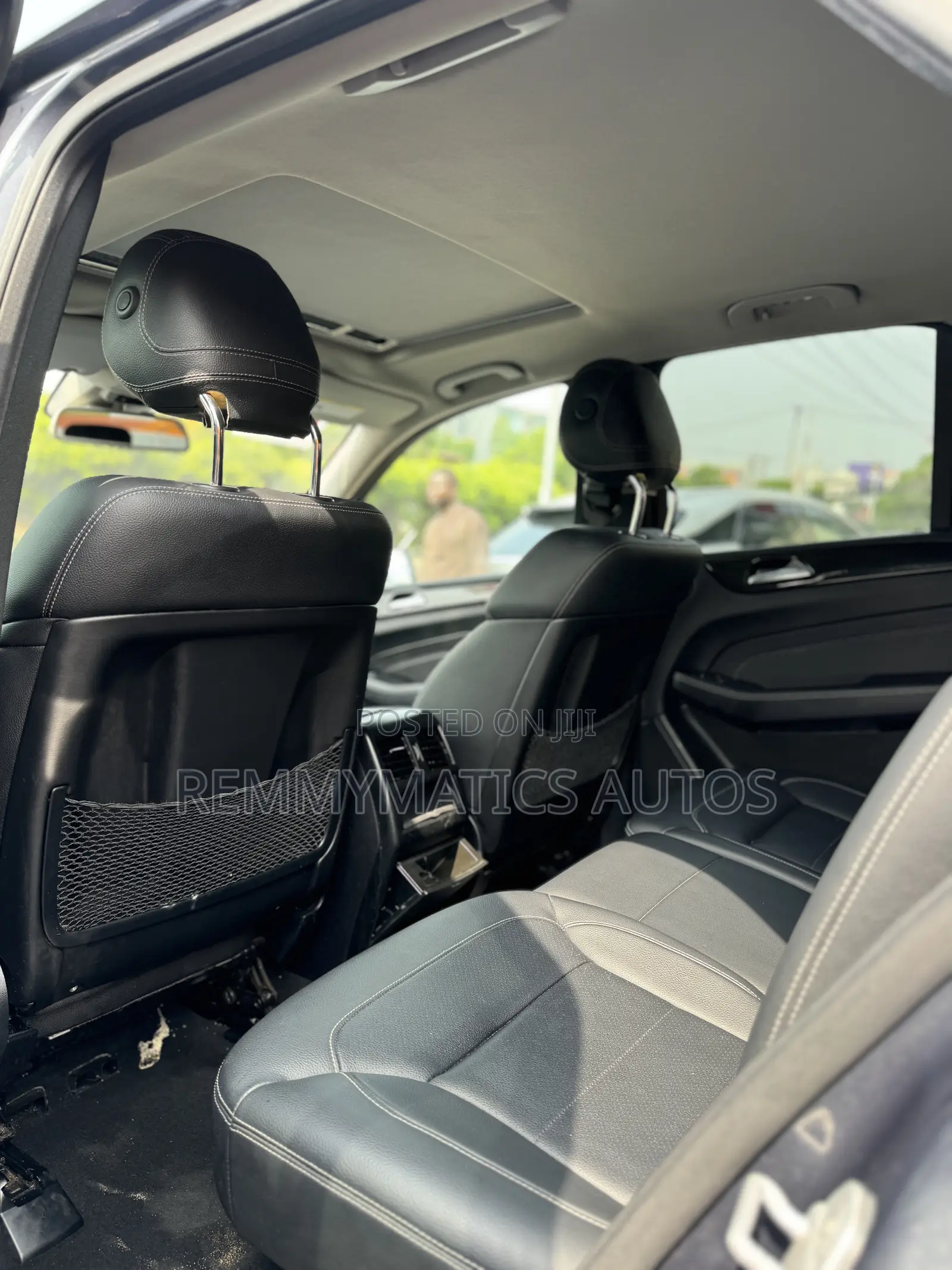 Mercedes-Benz M Class ML350 4dr SUV (3.5L 6cyl 7A) 2015 Gray