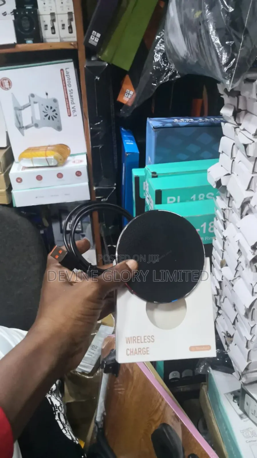 Qi Fast Wireless Charging Pad – 15w Slim Universal Charger