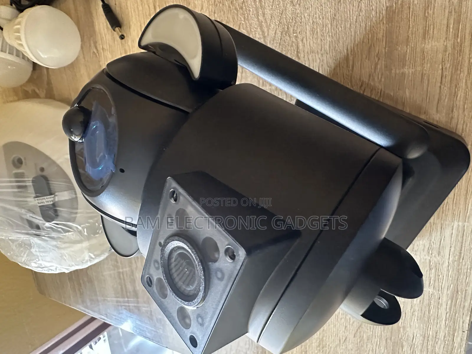 Ubox New 4g Dual Lens Solar CCTV Camera (Floodlight)