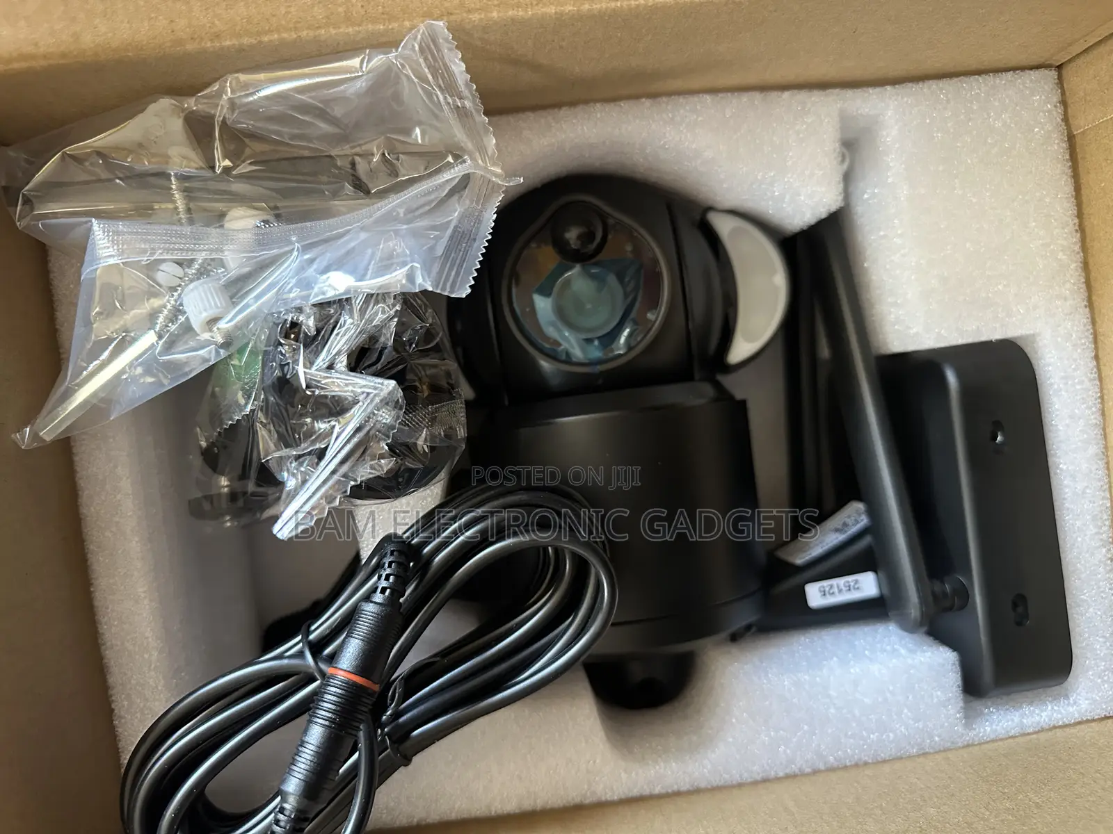 Ubox New 4g Dual Lens Solar CCTV Camera (Floodlight)