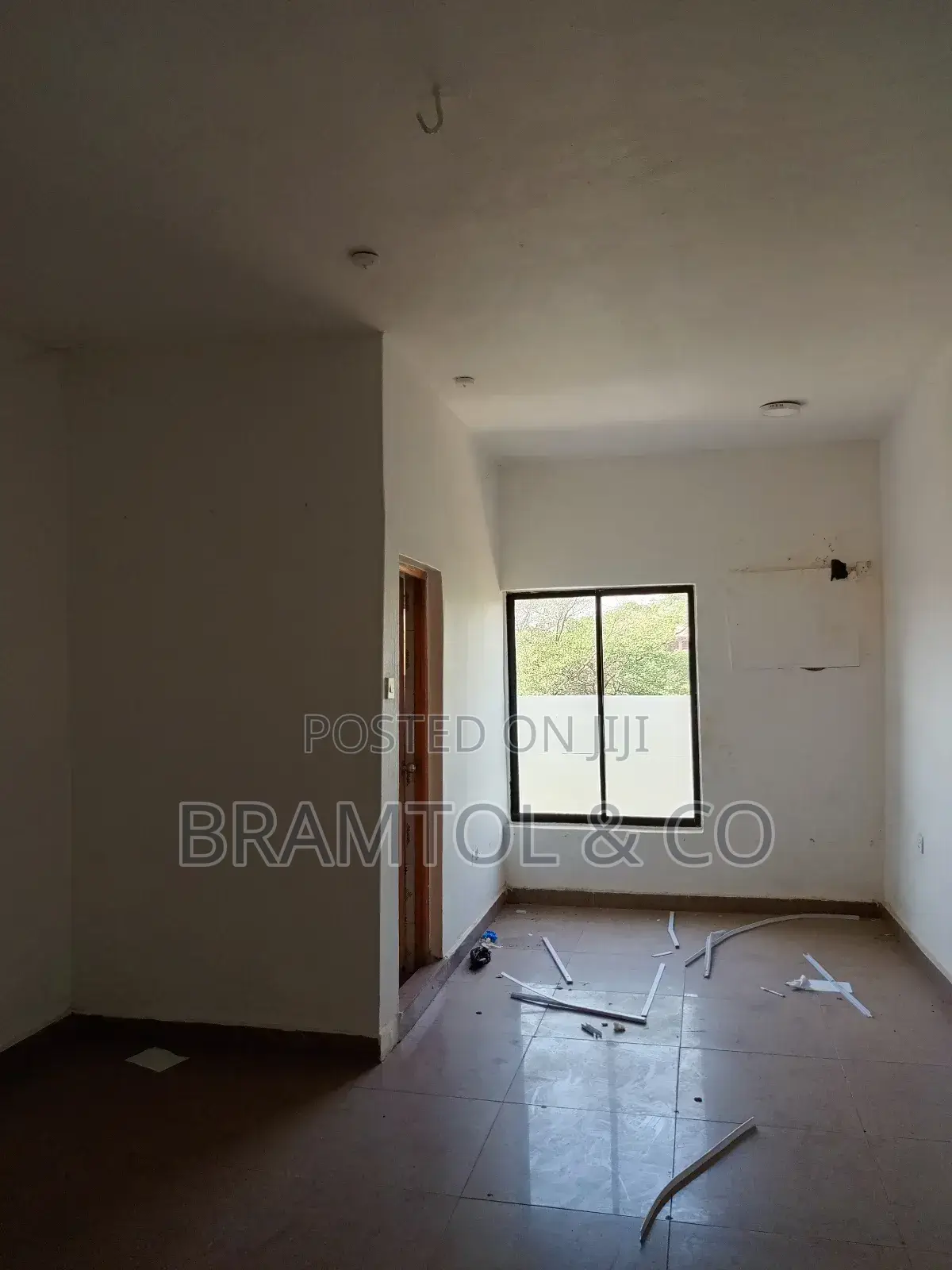 22 SQM Office/Business Space for Rent in Utako by Jabi