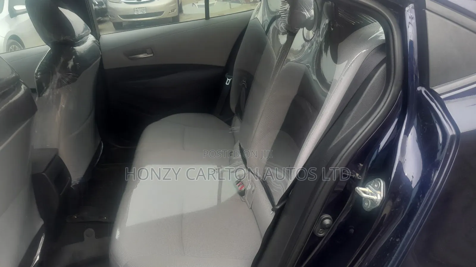 Toyota Corolla LE 2020 Blue