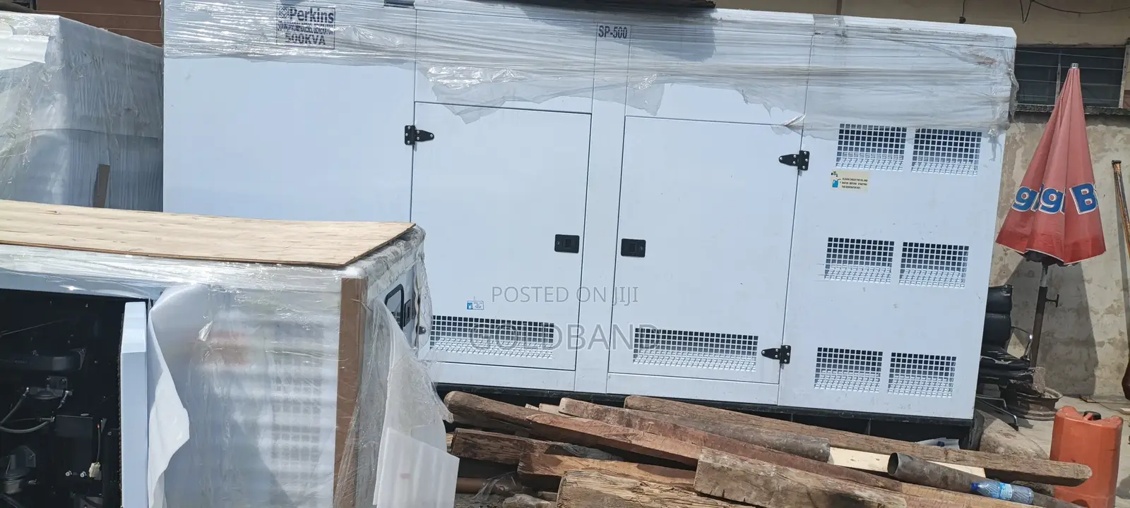 500kva Perkins Soundproof Diesel Genset