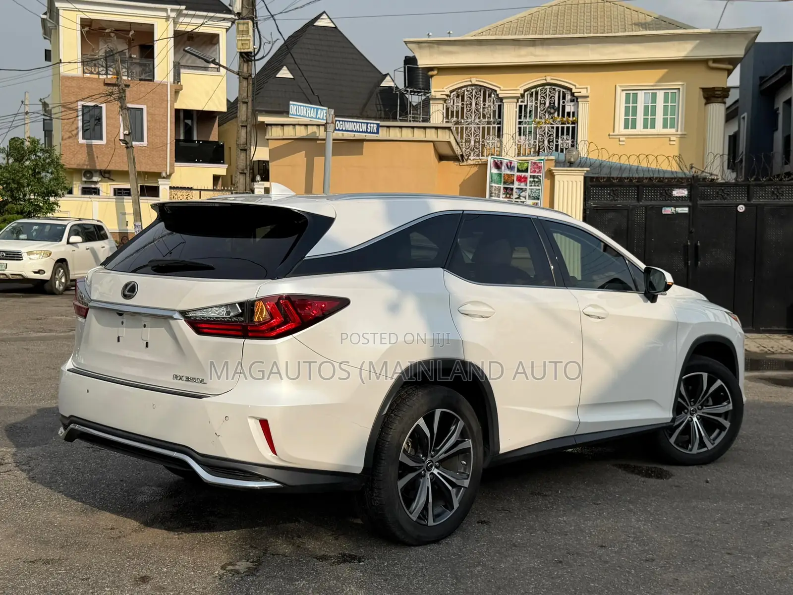 Lexus RX 350L Luxury AWD 2018 White
