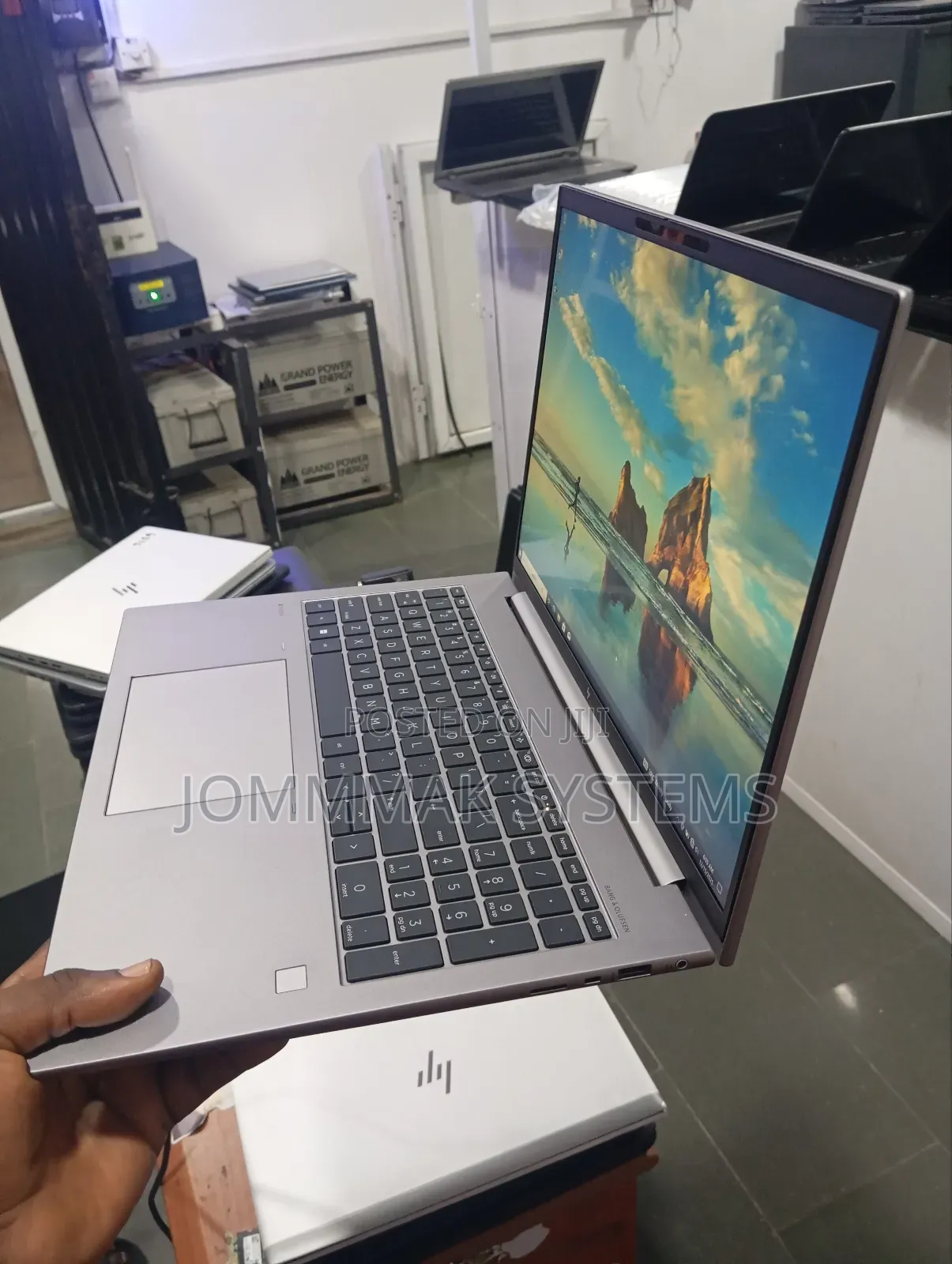 Laptop HP ZBook Firefly 16 G10 16GB Intel Core I7 SSD 512GB