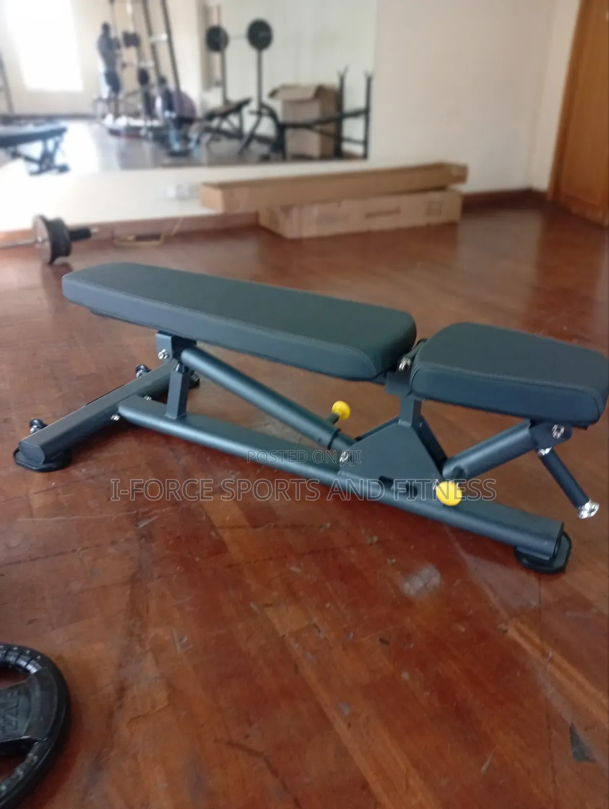 Adjustable Weight Bench