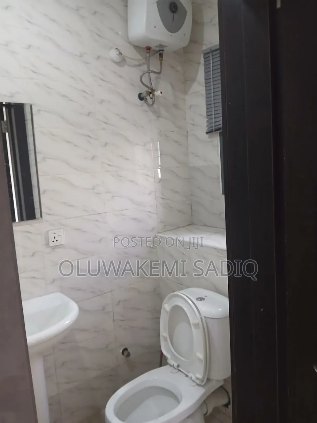 5bdrm House in Ikeja Gra for rent