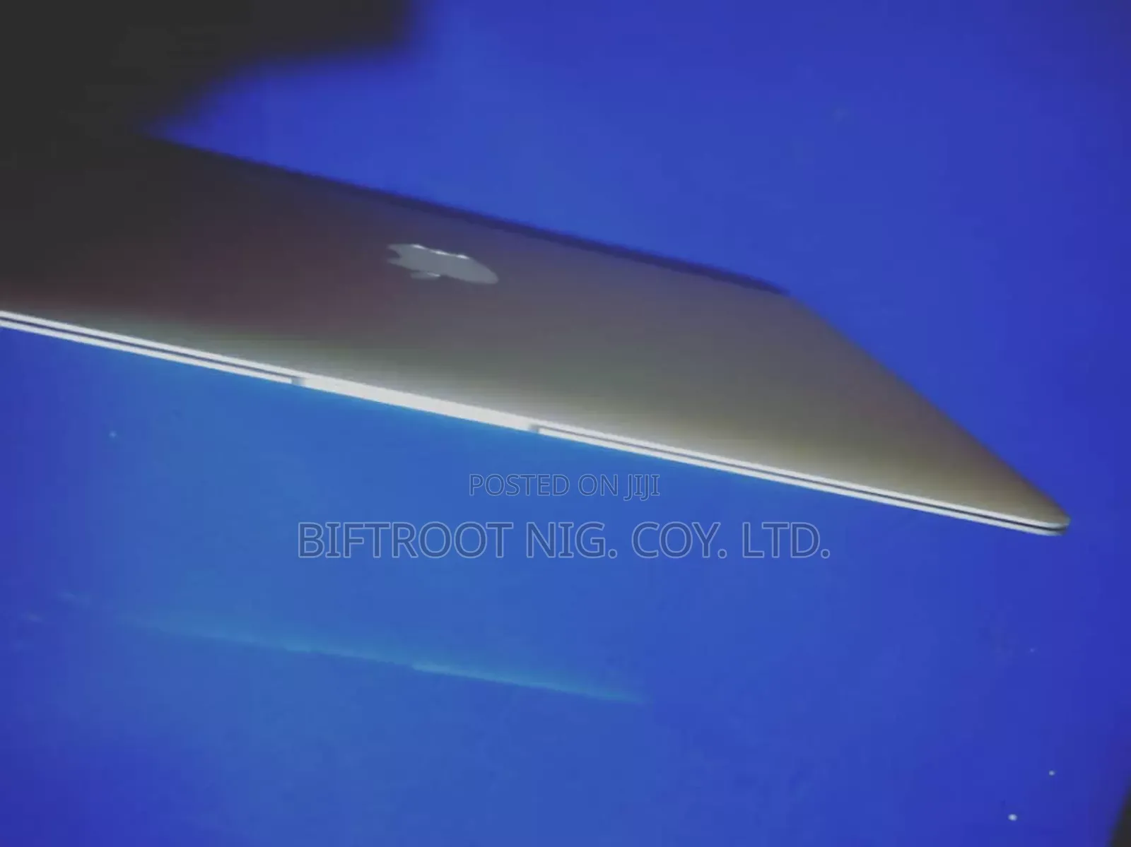 Laptop Apple MacBook Air 2015 8GB Intel Core I7 SSD 256GB