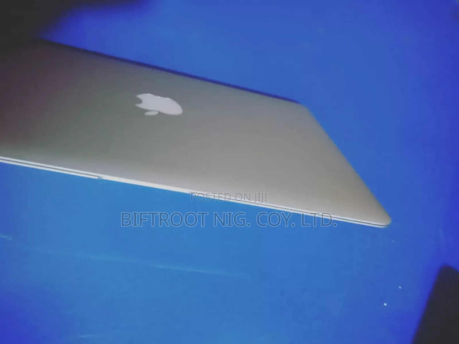 Laptop Apple MacBook Air 2015 8GB Intel Core I7 SSD 256GB