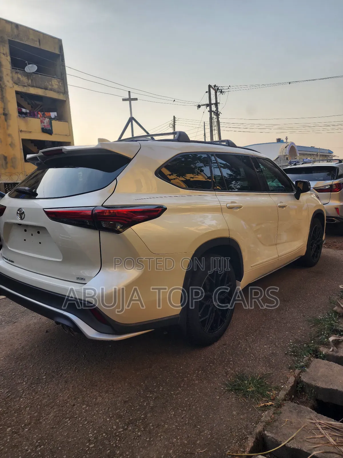 Toyota Highlander XSE 2021 White