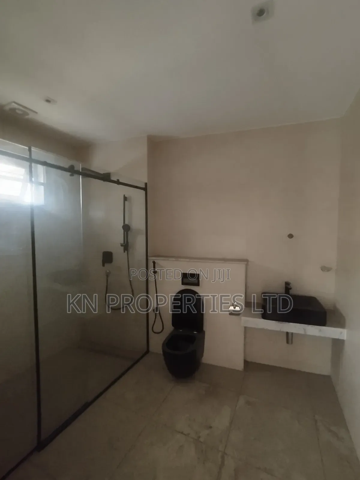 4bdrm Duplex in 45K Usd, Wuse 2 for rent
