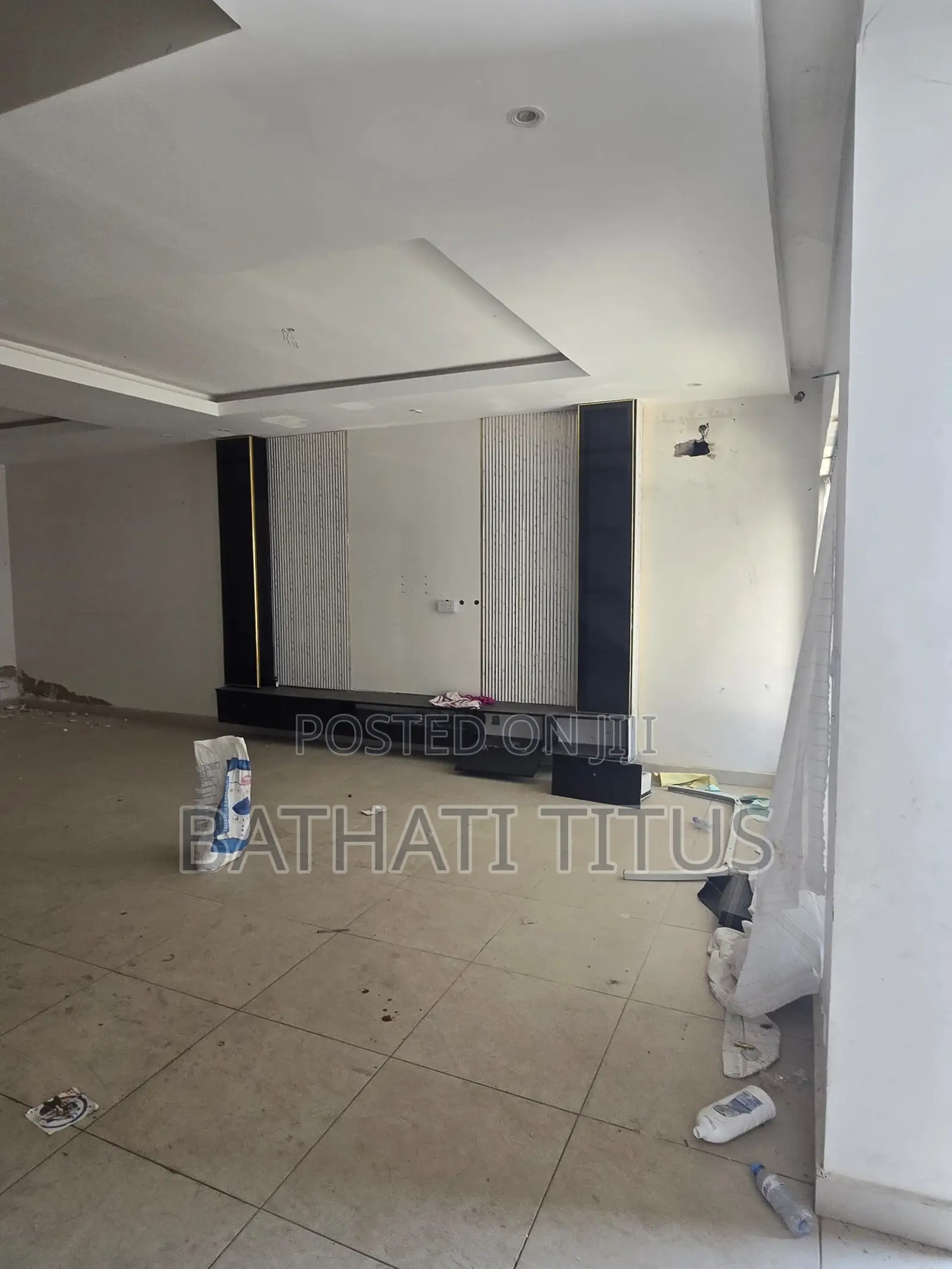 4bdrm Duplex in Bilaad Estate, Life Camp for rent