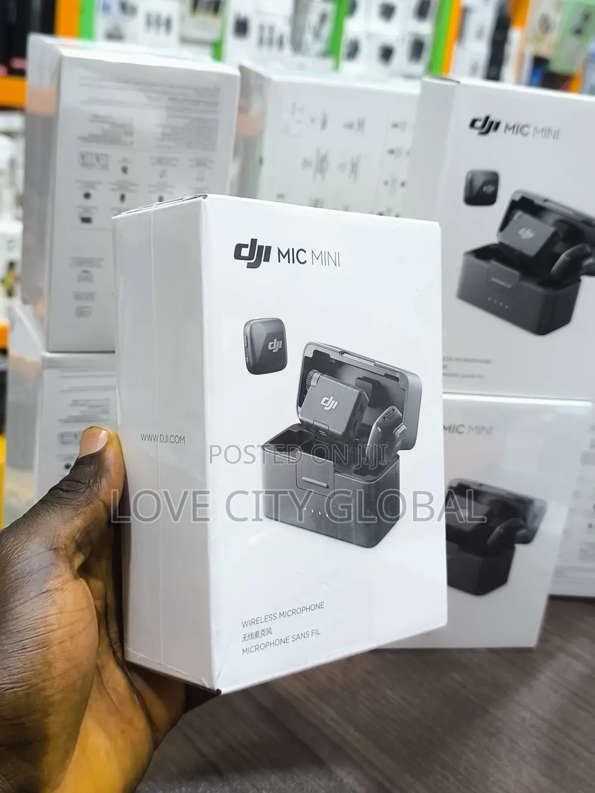 Dji Mic Mini Microphone (2 Tx + 1 Rx + Charging Case) Wireless Anc Mic
