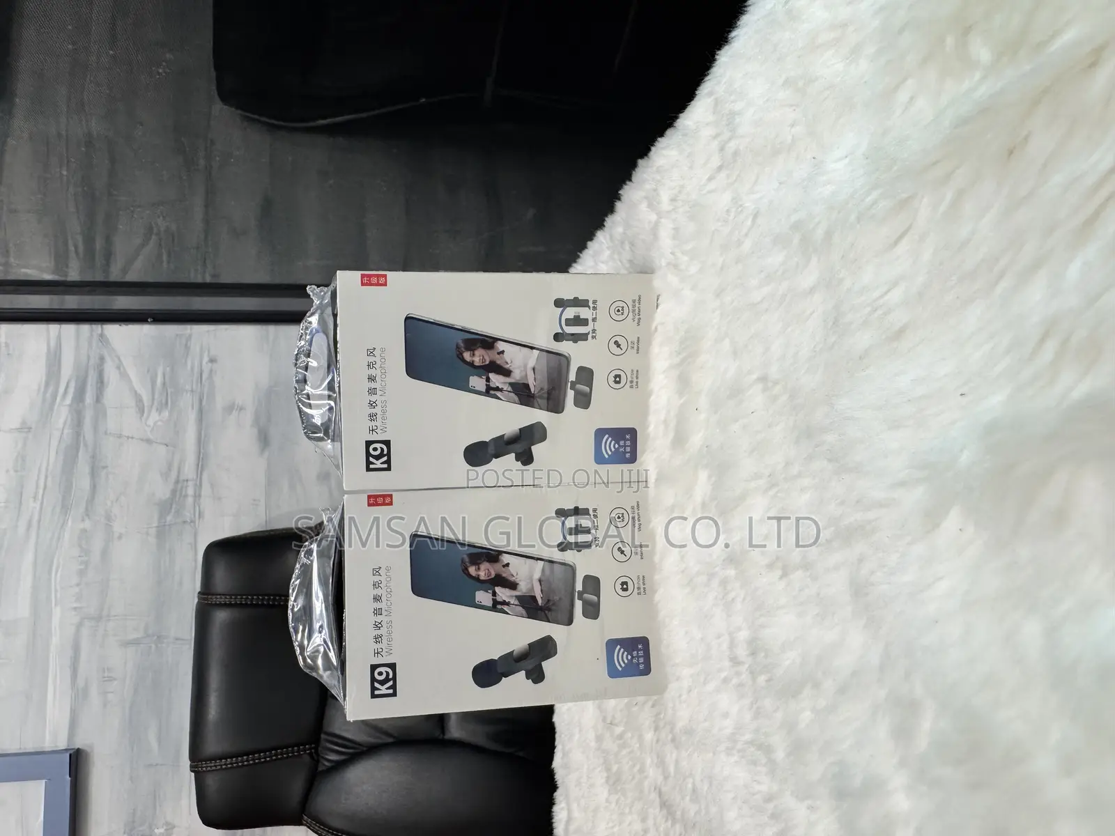 Wireless Bluetooth Microphone (Tiktok) (Instagram) Contents