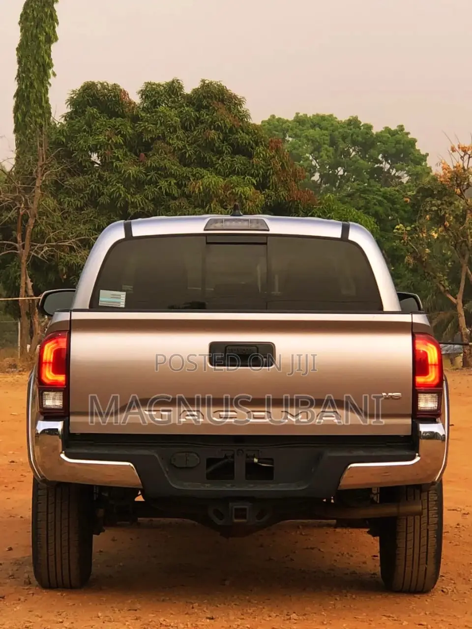 Toyota Tacoma Limited V6 4x4 Double Cab 127.4 in. WB 2020 Gray