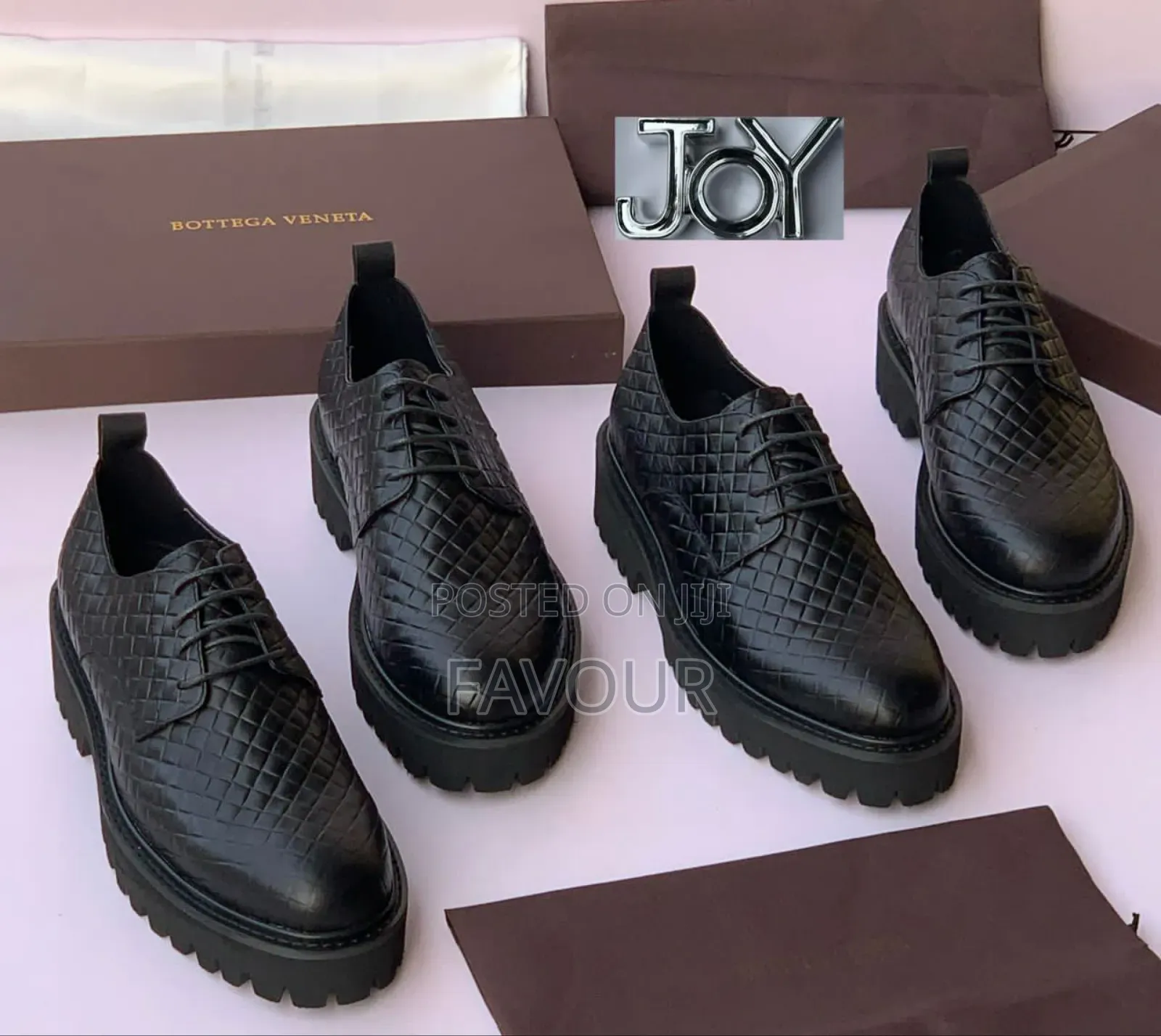 _New Inn_ *Bottega Veneta Shoe* Available From