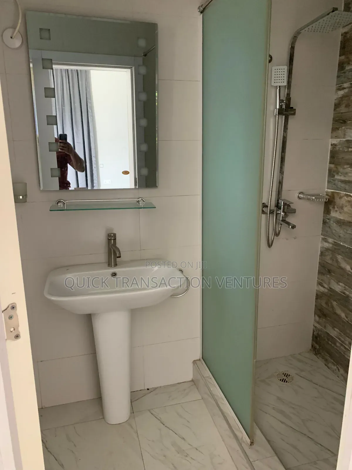 2bdrm Block of Flats in Liberty Estate, Ago Palace for rent