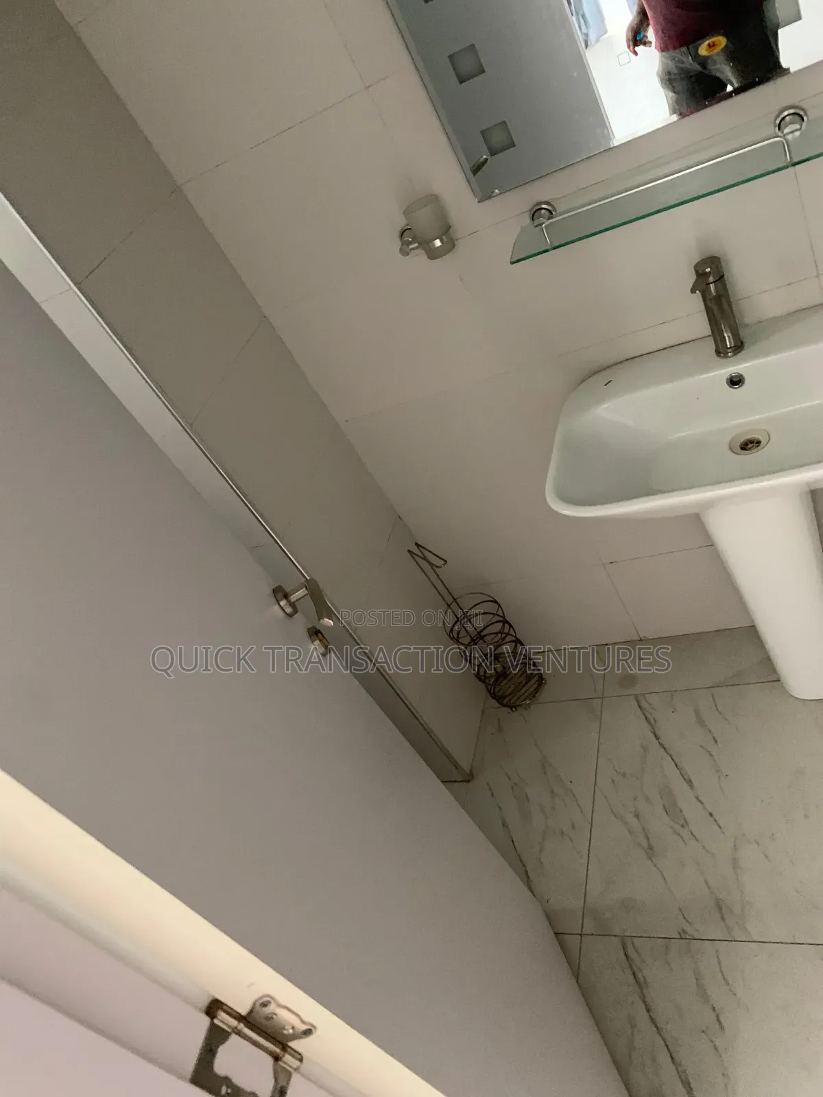 2bdrm Block of Flats in Liberty Estate, Ago Palace for rent