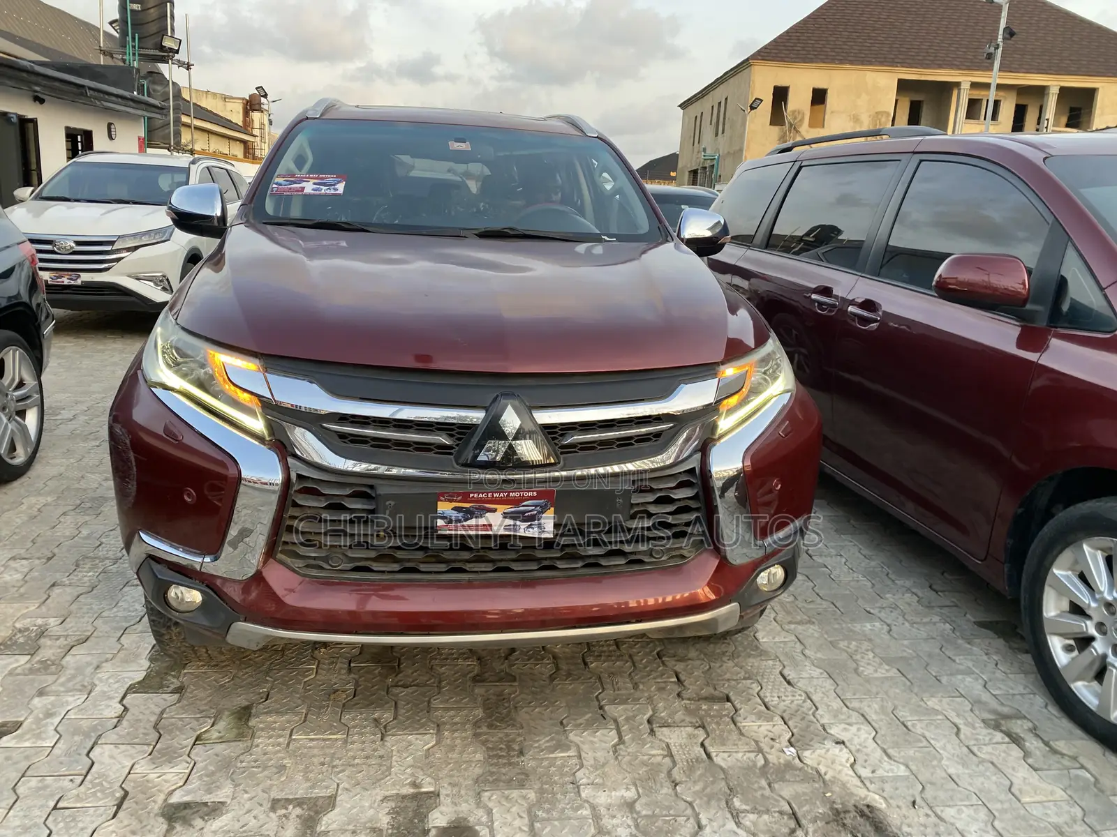 Mitsubishi Montero Sport 2016 Red