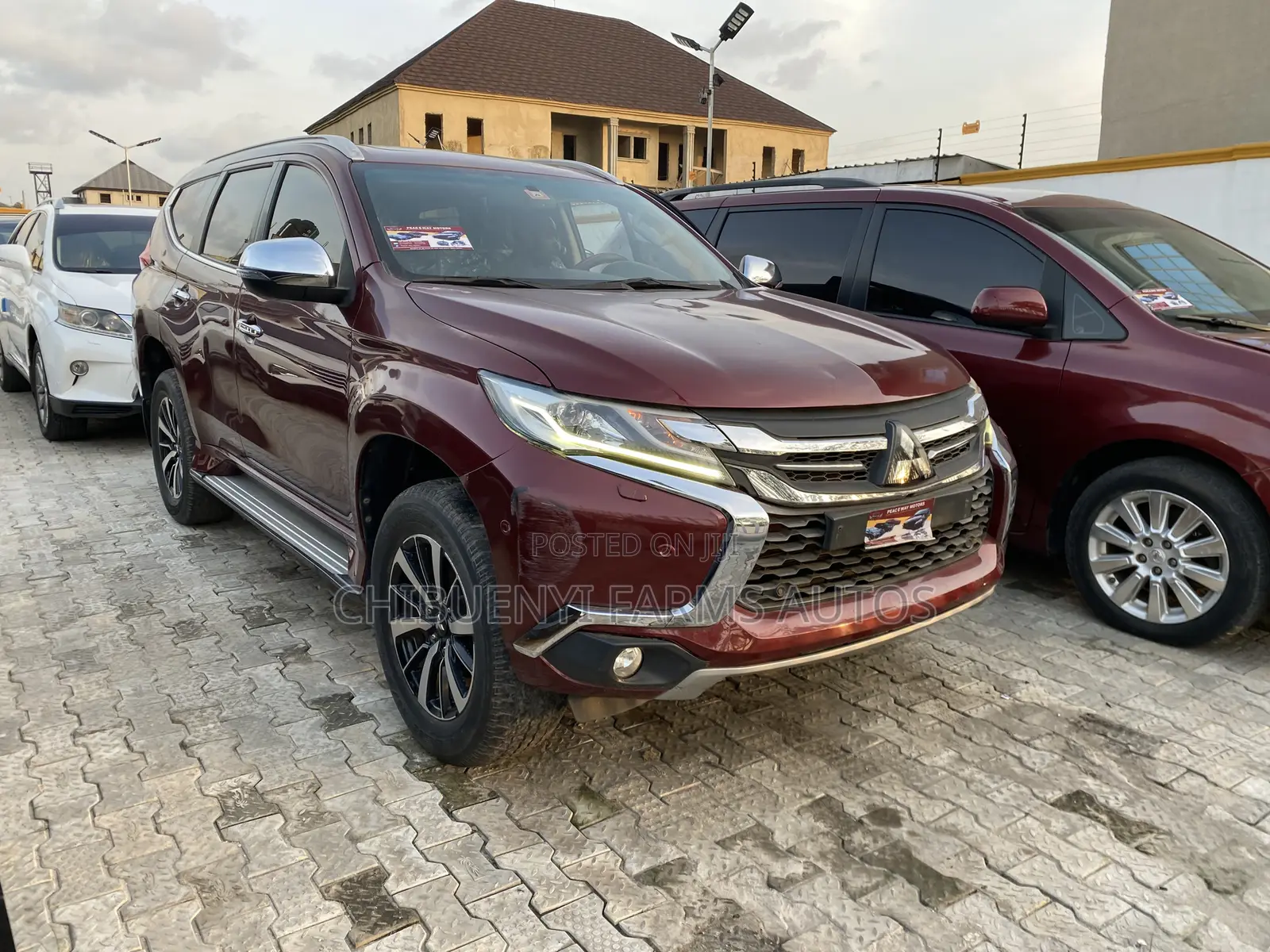 Mitsubishi Montero Sport 2016 Red
