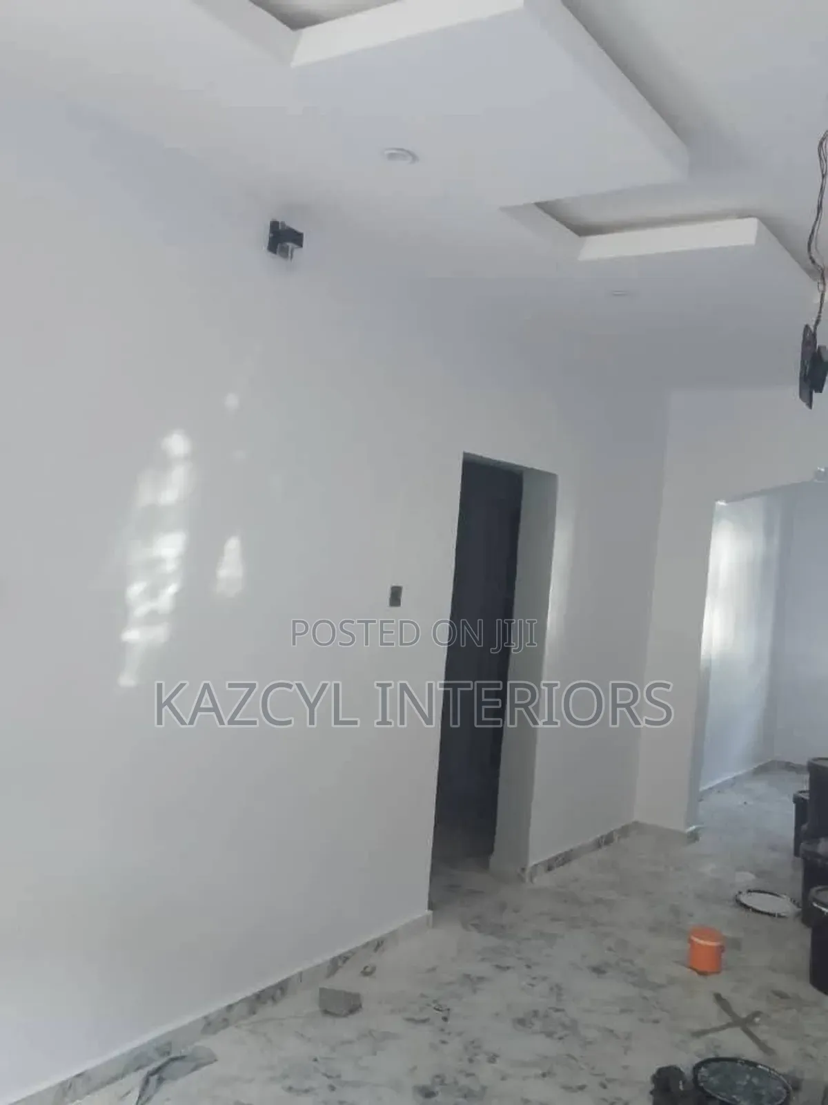 Stucco Marble Effect Painting