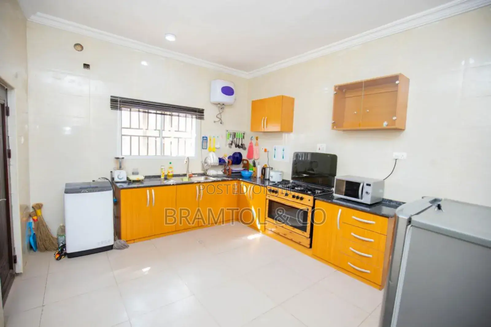 Furnished 3bdrm Block of Flats in Wuye for rent