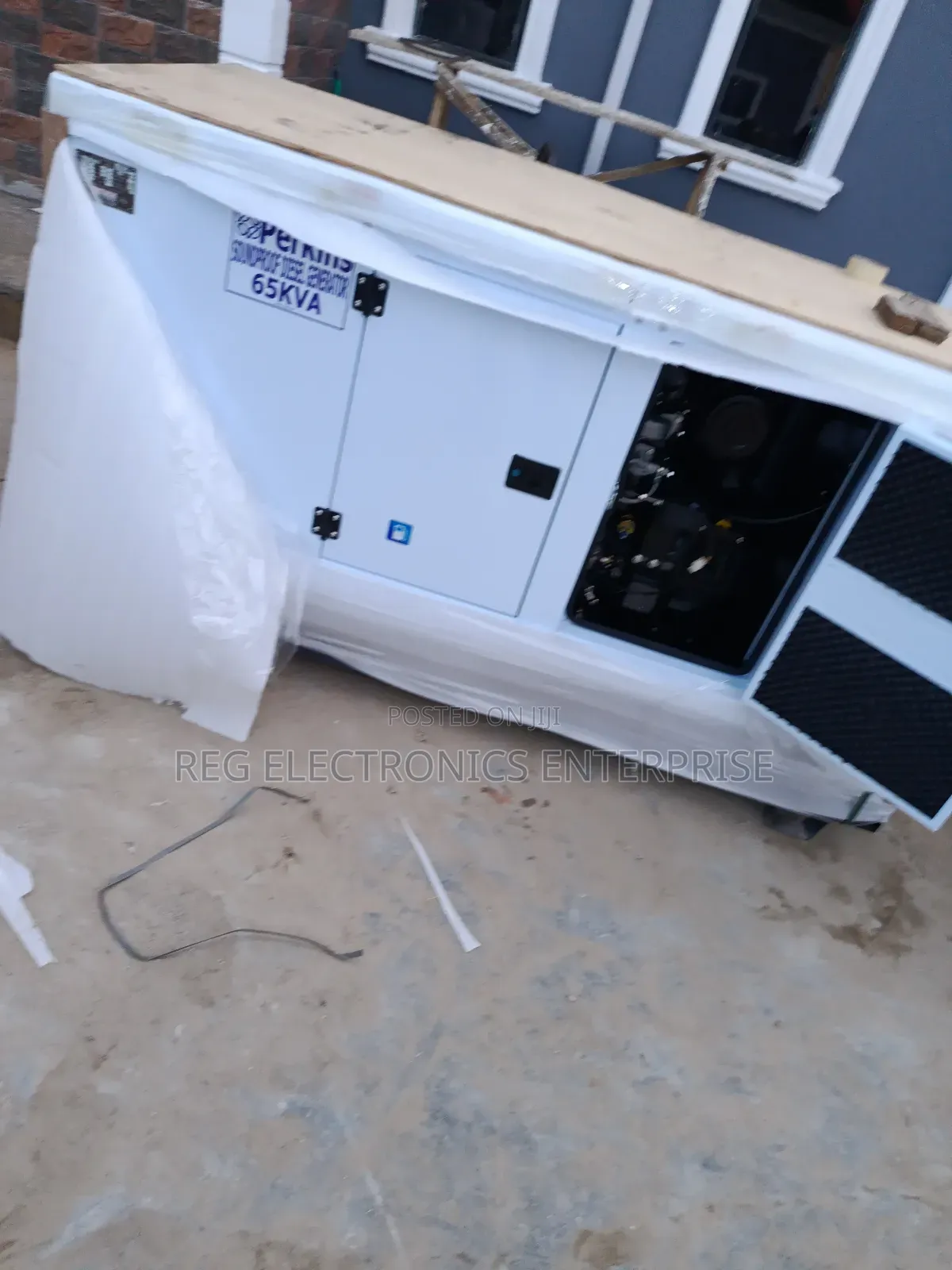 65 Kva Perkins Soundproof Generator