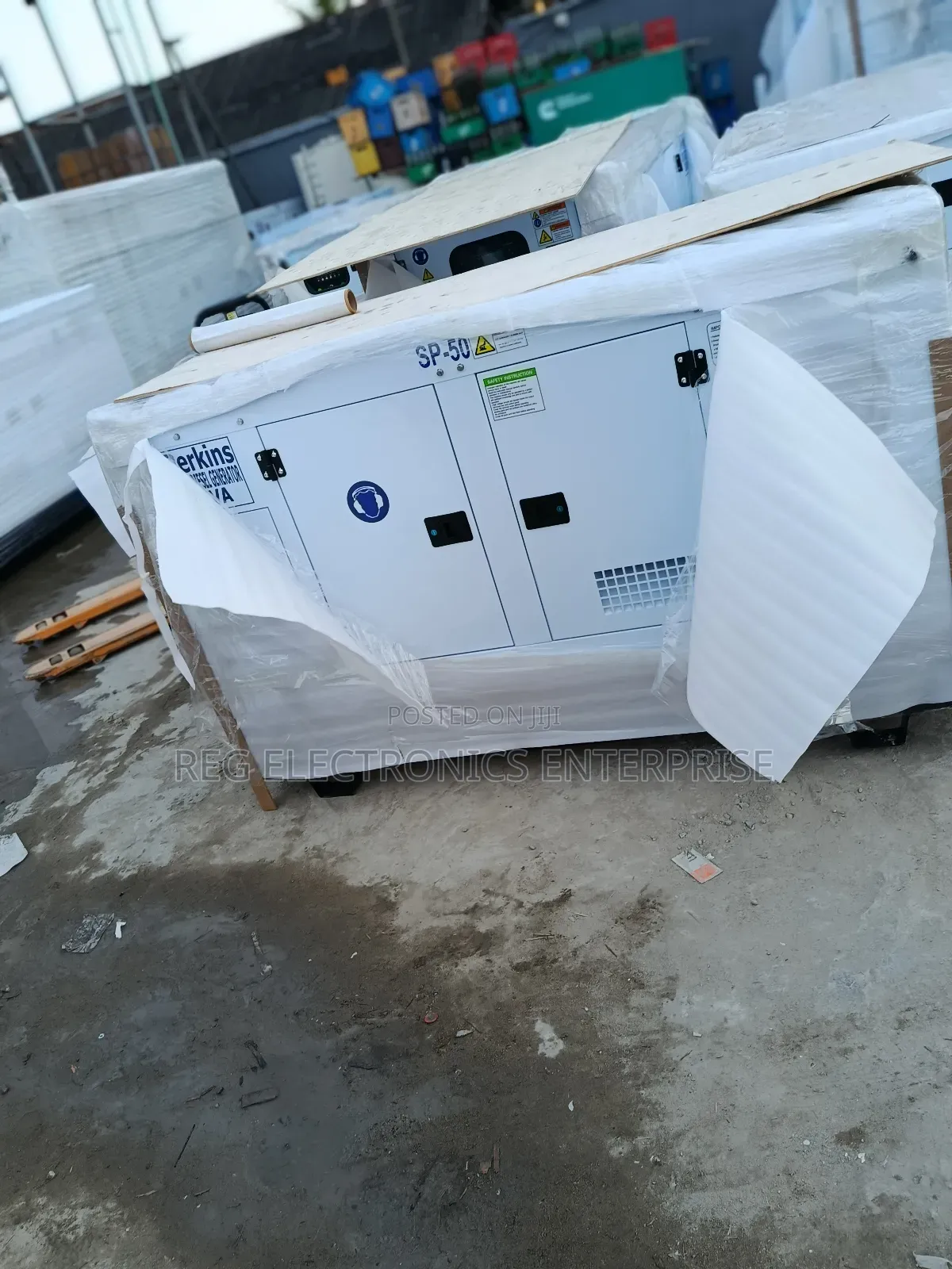Uk Standard 50kva Perkins Generator