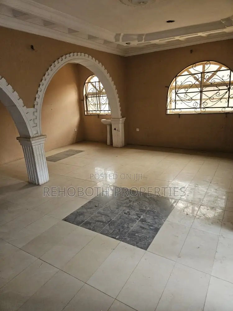 3bdrm Bungalow in Ajinde, Akala Express for sale
