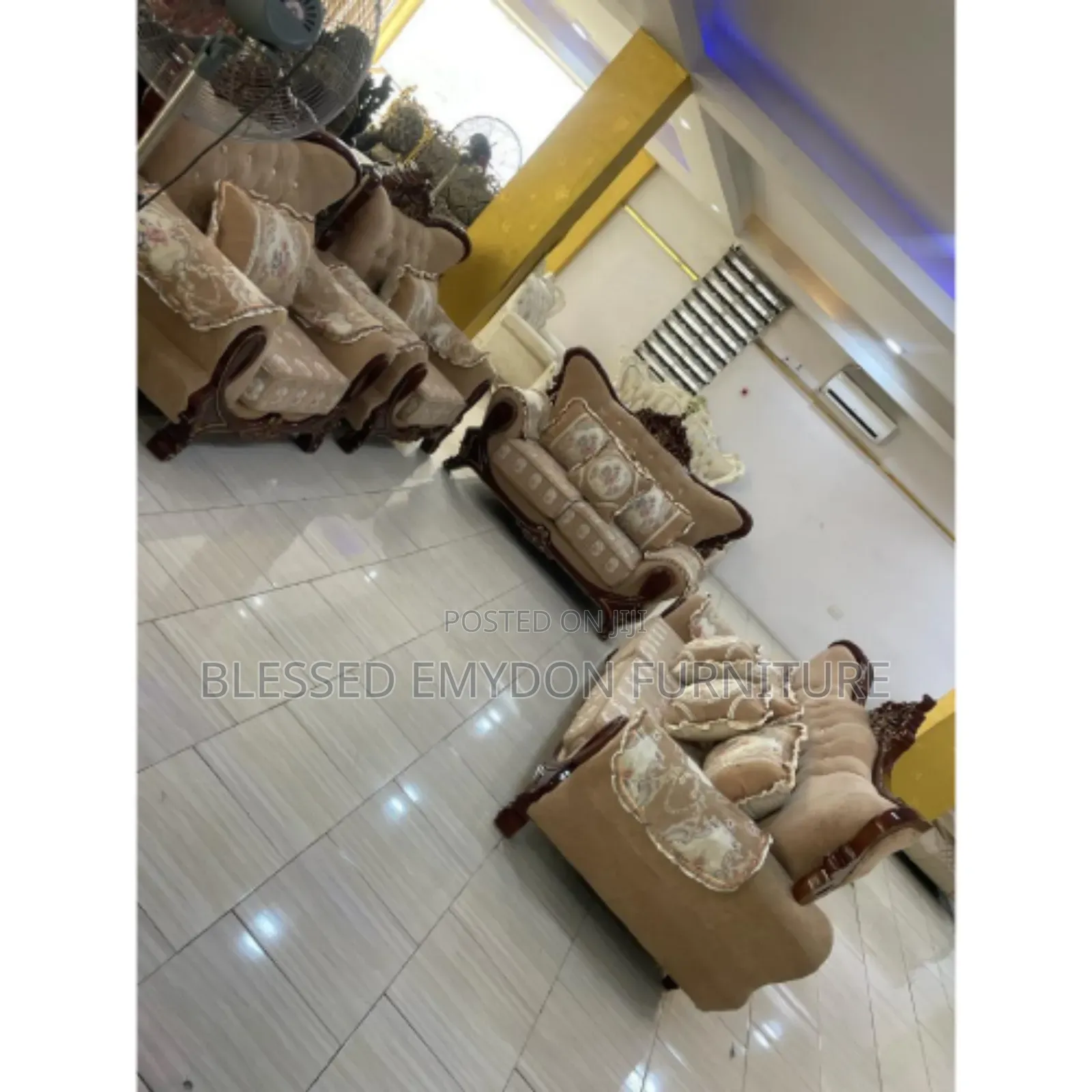 Luxurious 7 Seaters Fabric Sofa