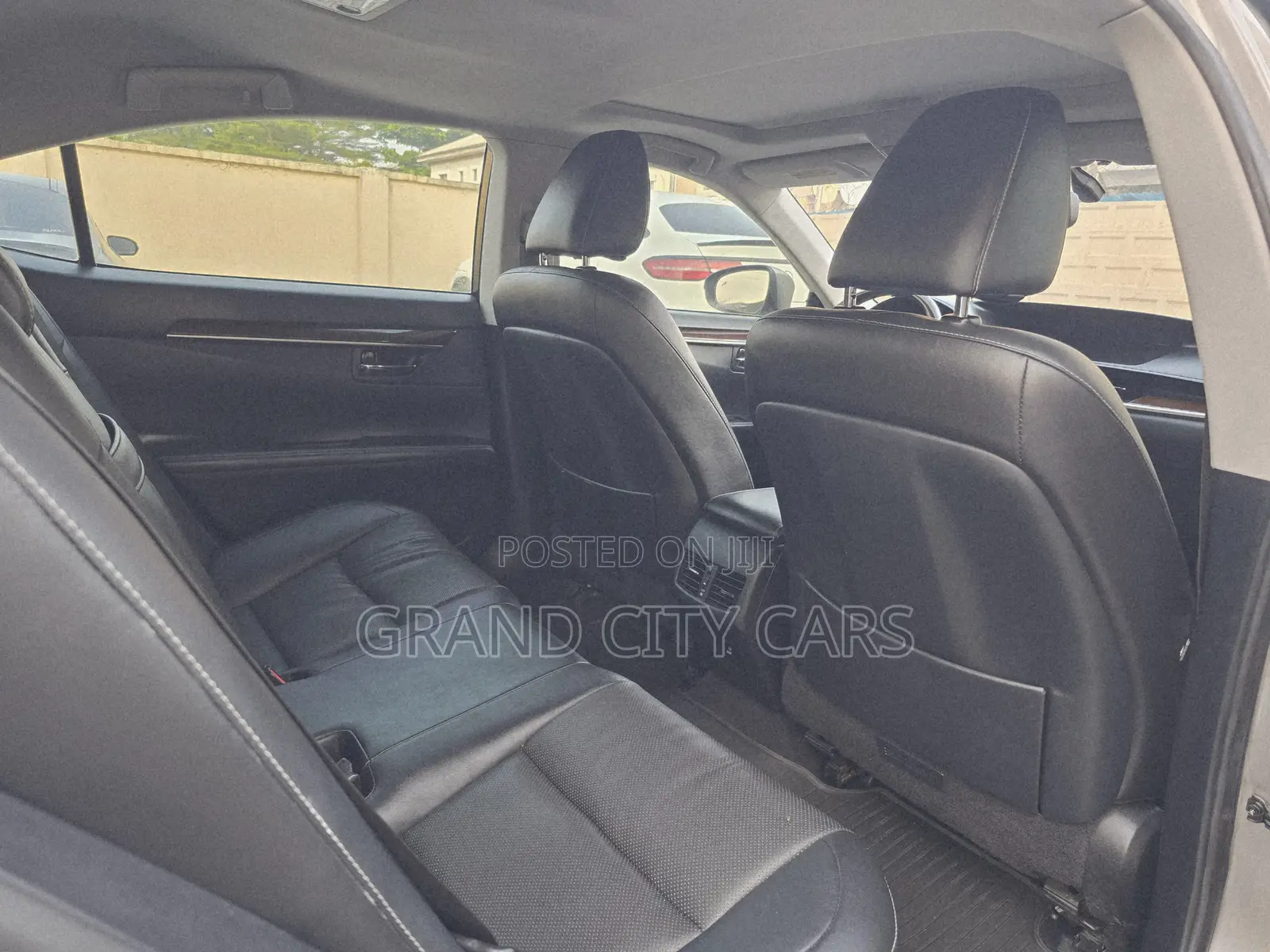 Lexus ES 350 FWD 2015 Gray