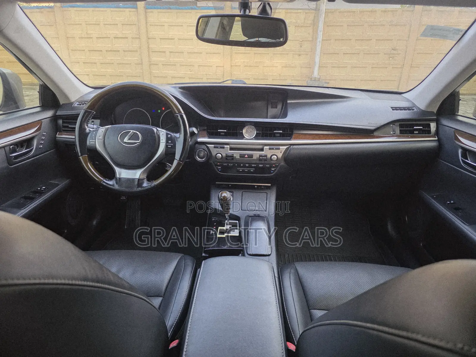 Lexus ES 350 FWD 2015 Gray