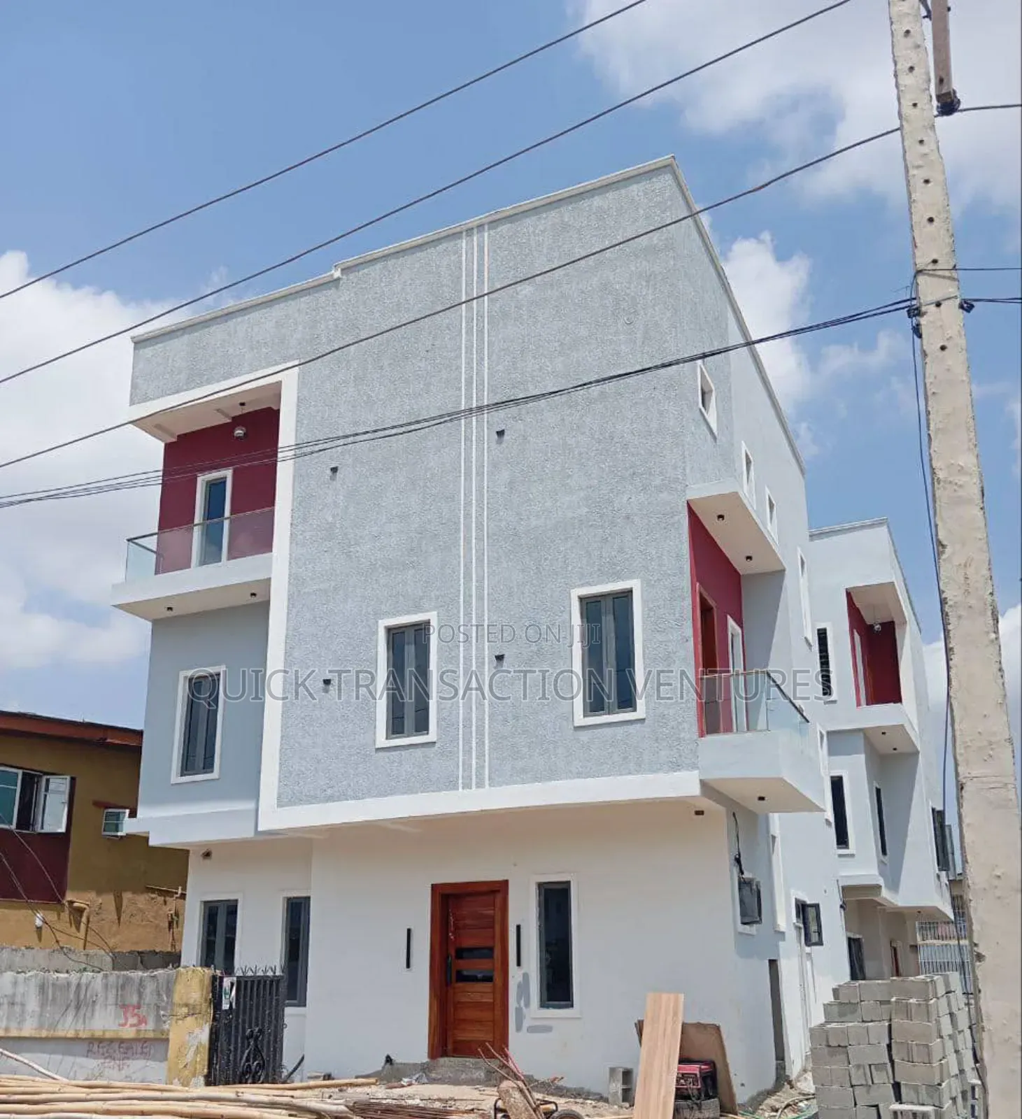 5bdrm House in Akora Estate, Adeniyi Jones for sale