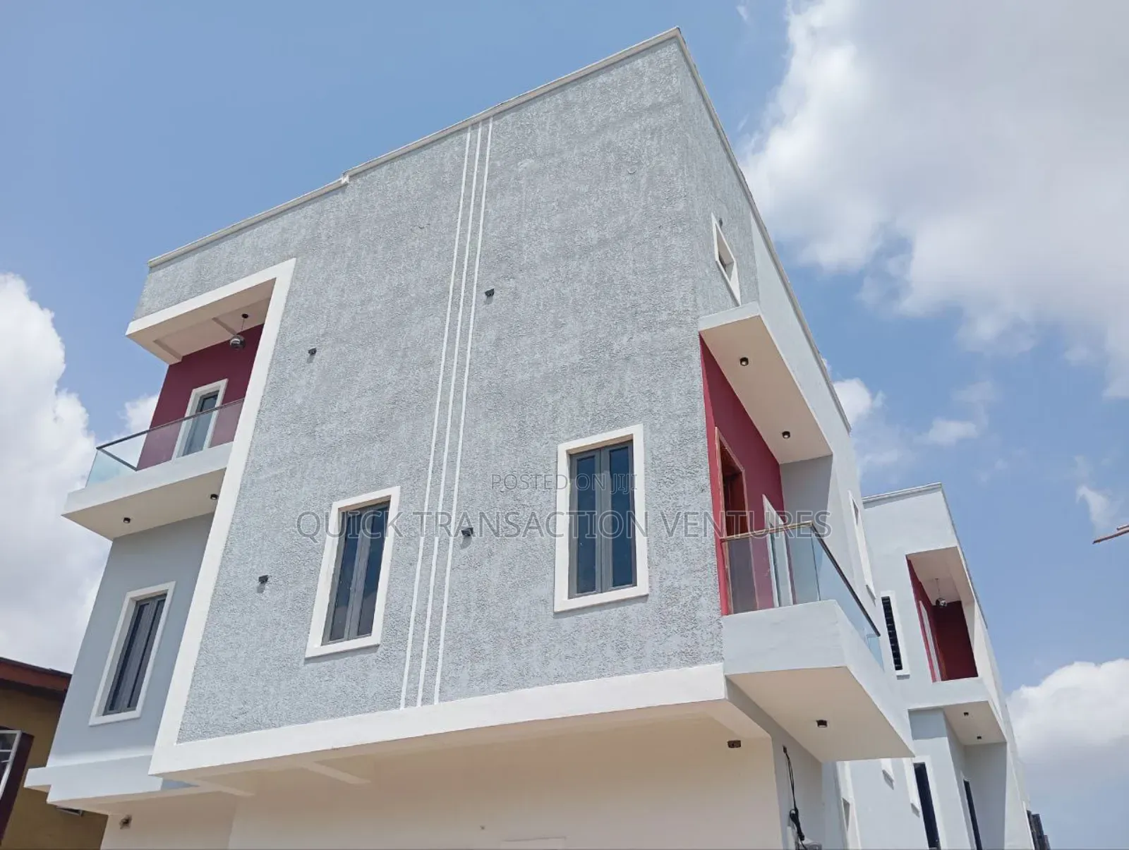 5bdrm House in Akora Estate, Adeniyi Jones for sale
