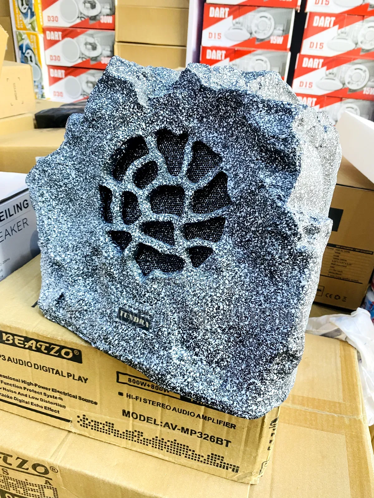Waterproofs Rock Garden Speaker