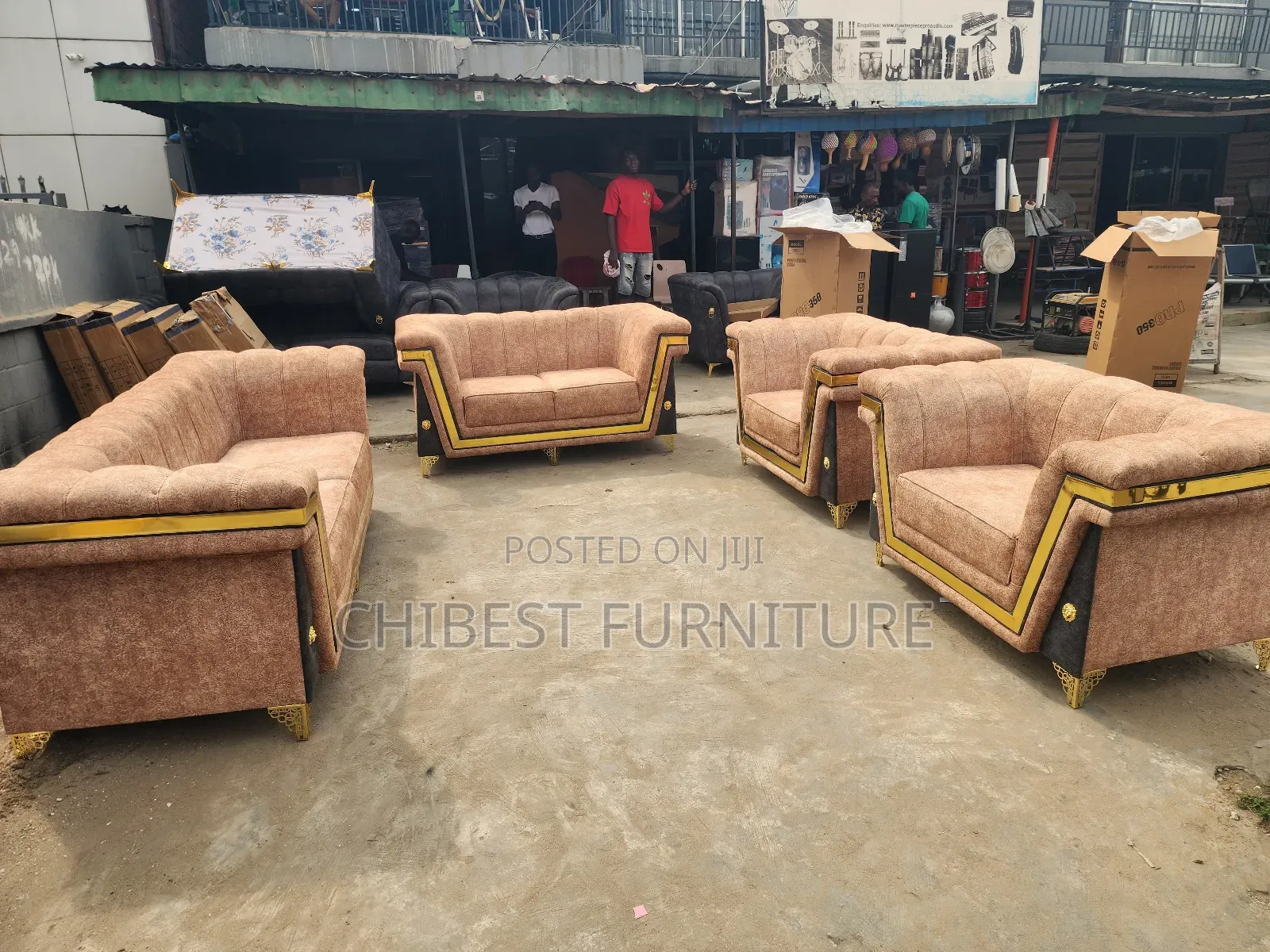 High Quality Complete Set of Sofa Chairs.