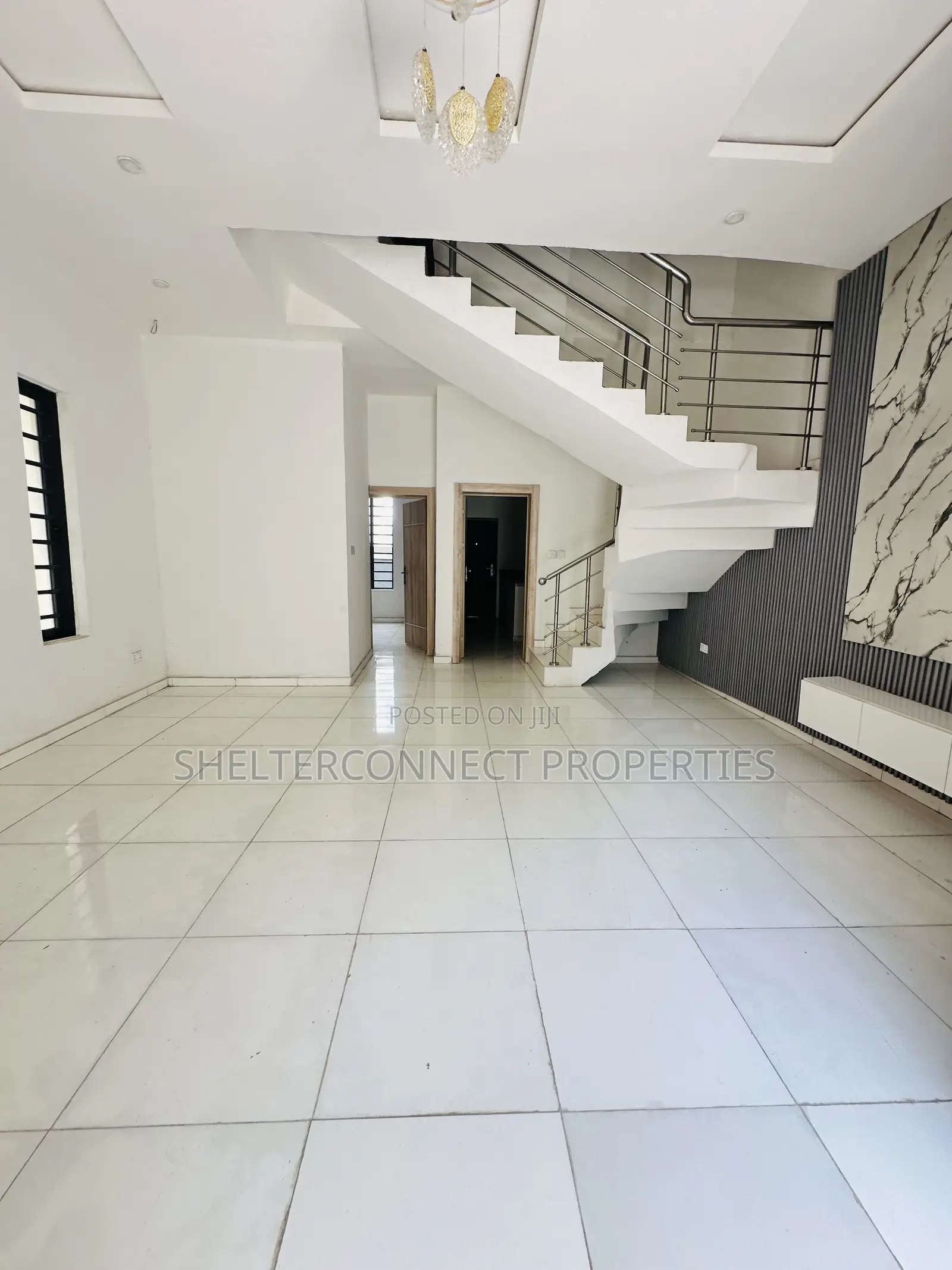 4bdrm Duplex in Ikota for sale
