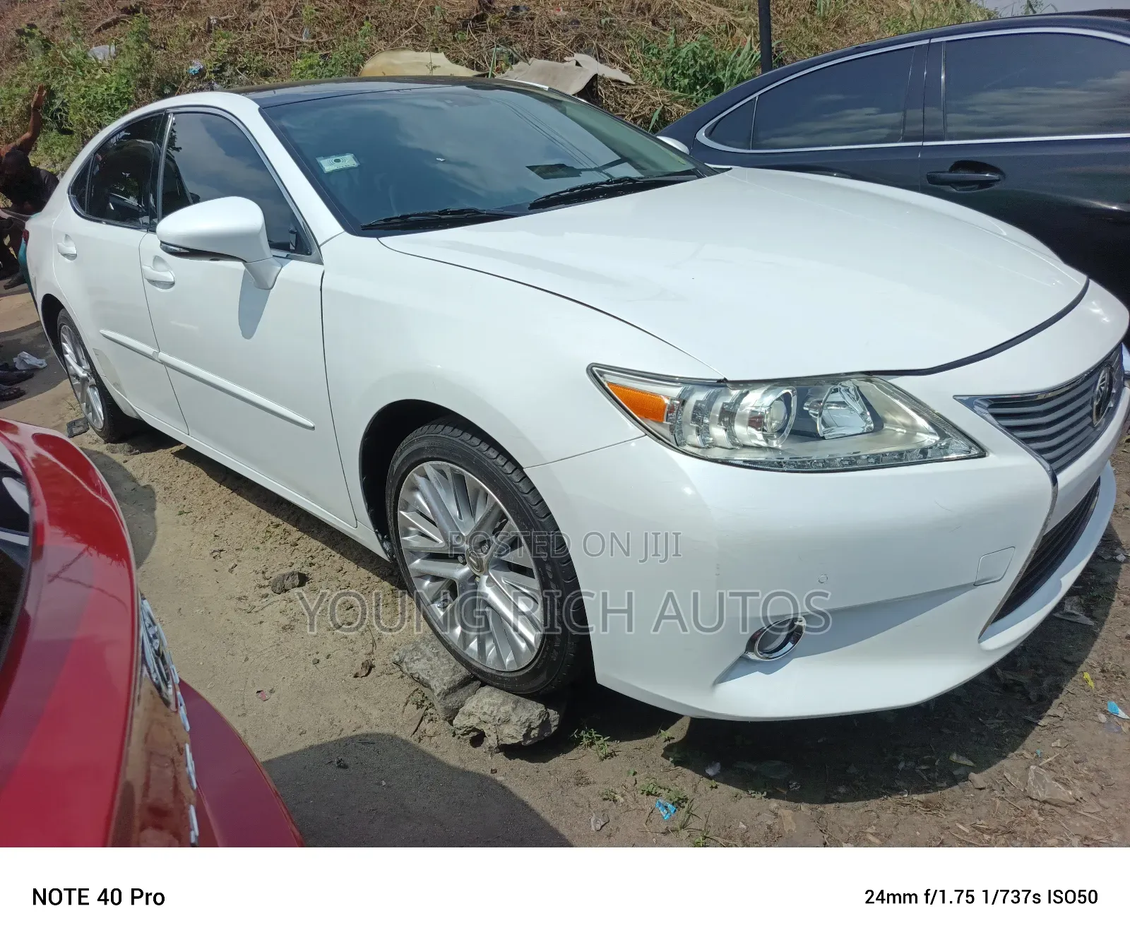 Lexus ES 350 FWD 2014 White