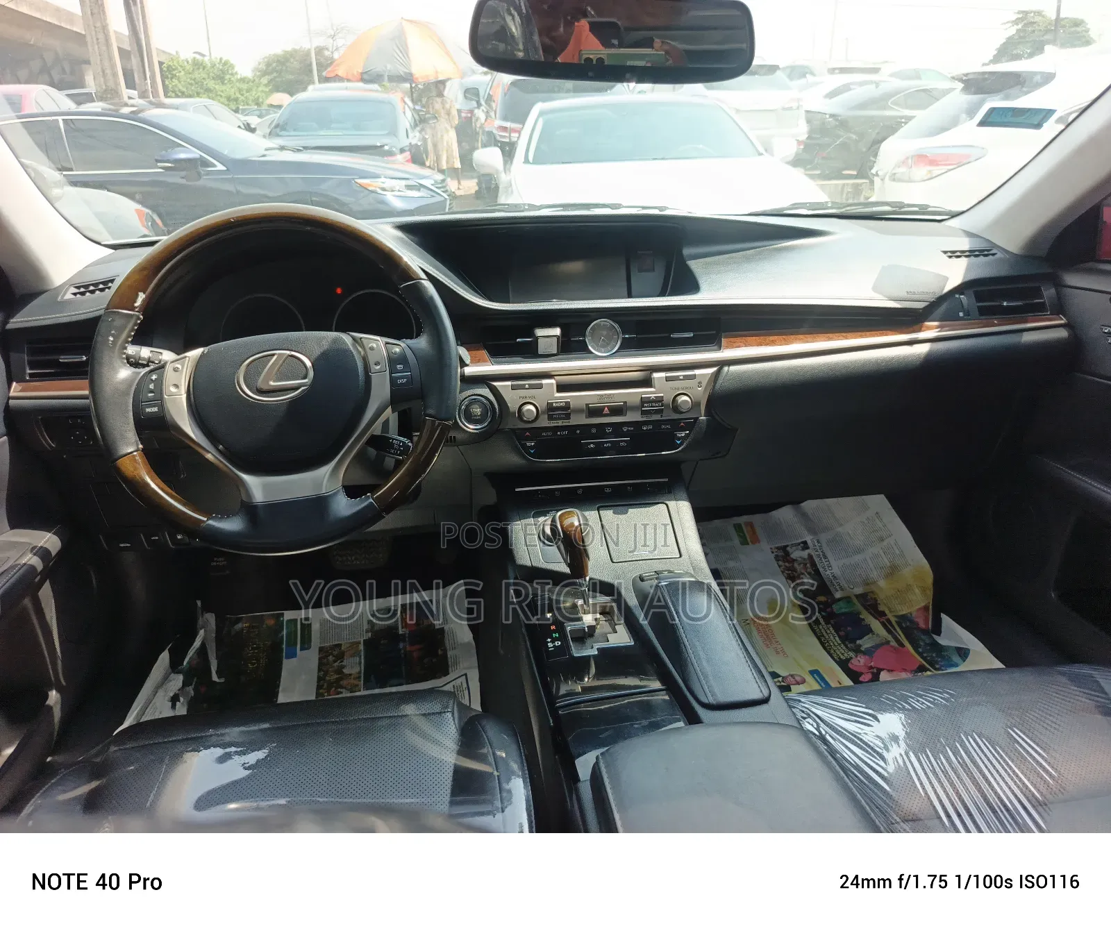 Lexus ES 350 FWD 2014 White