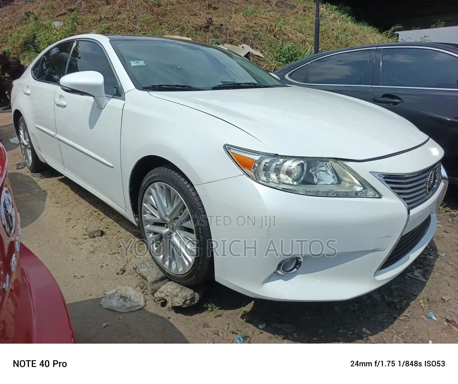 Lexus ES 350 FWD 2014 White