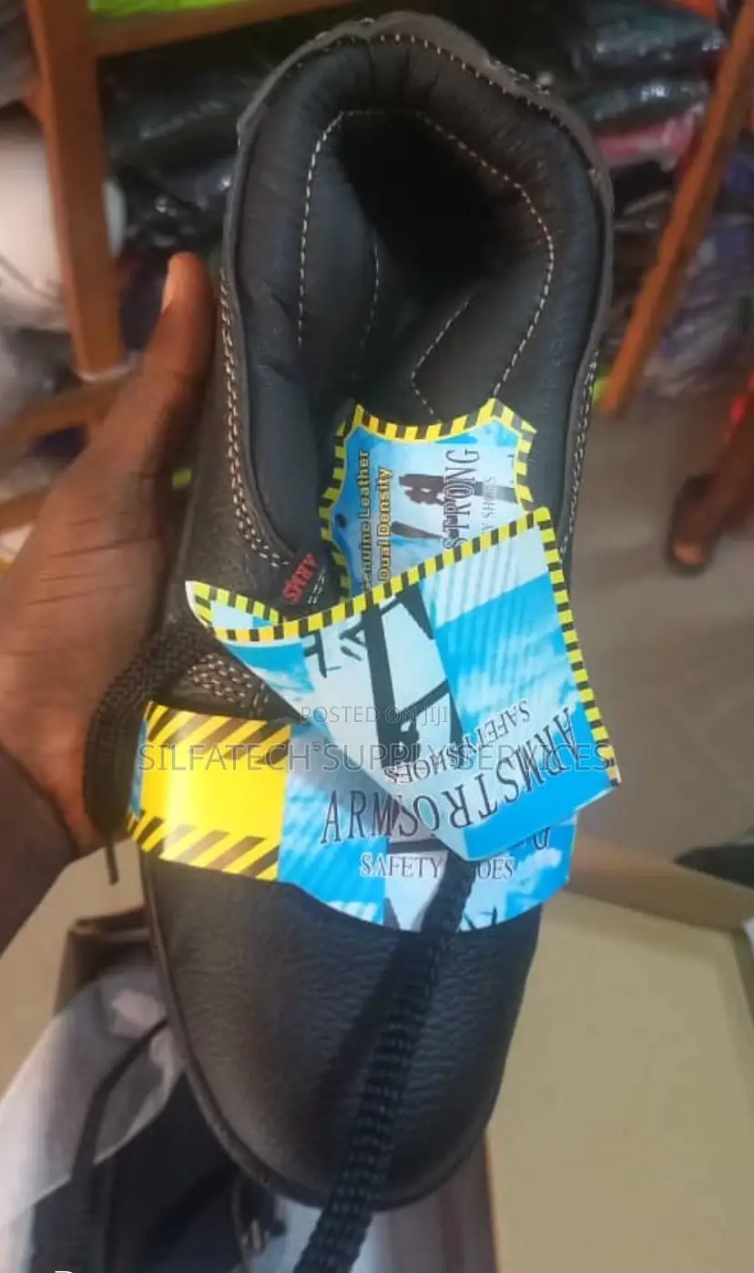 Armstrong Safety Shoe