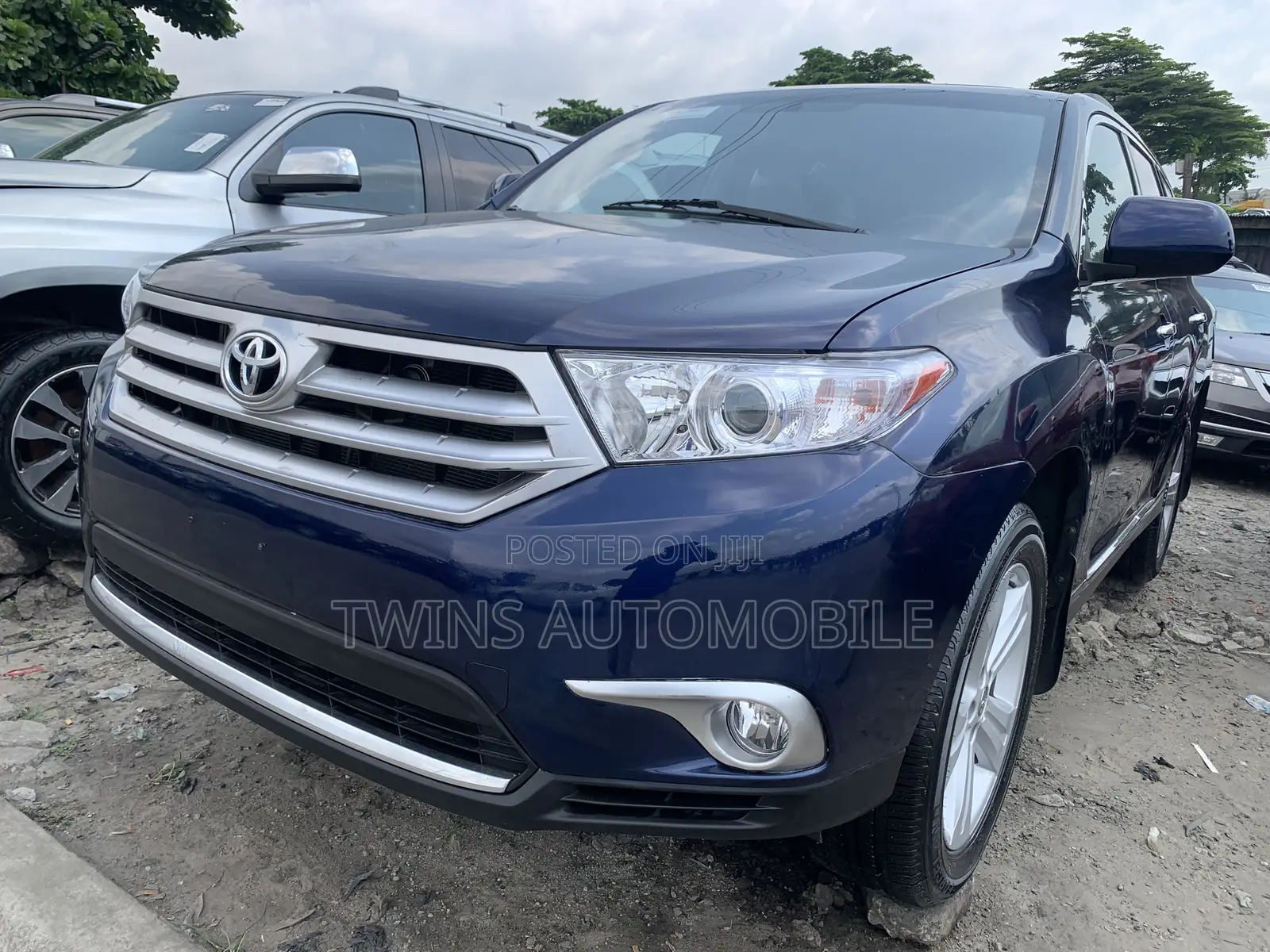 Toyota Highlander Limited 2012 Blue
