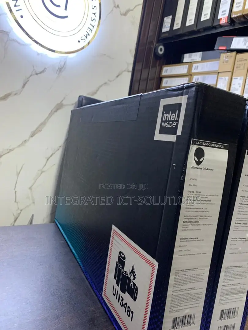 New Laptop Dell Alienware 16 Aurora 32GB Intel Core 7 SSD 1T